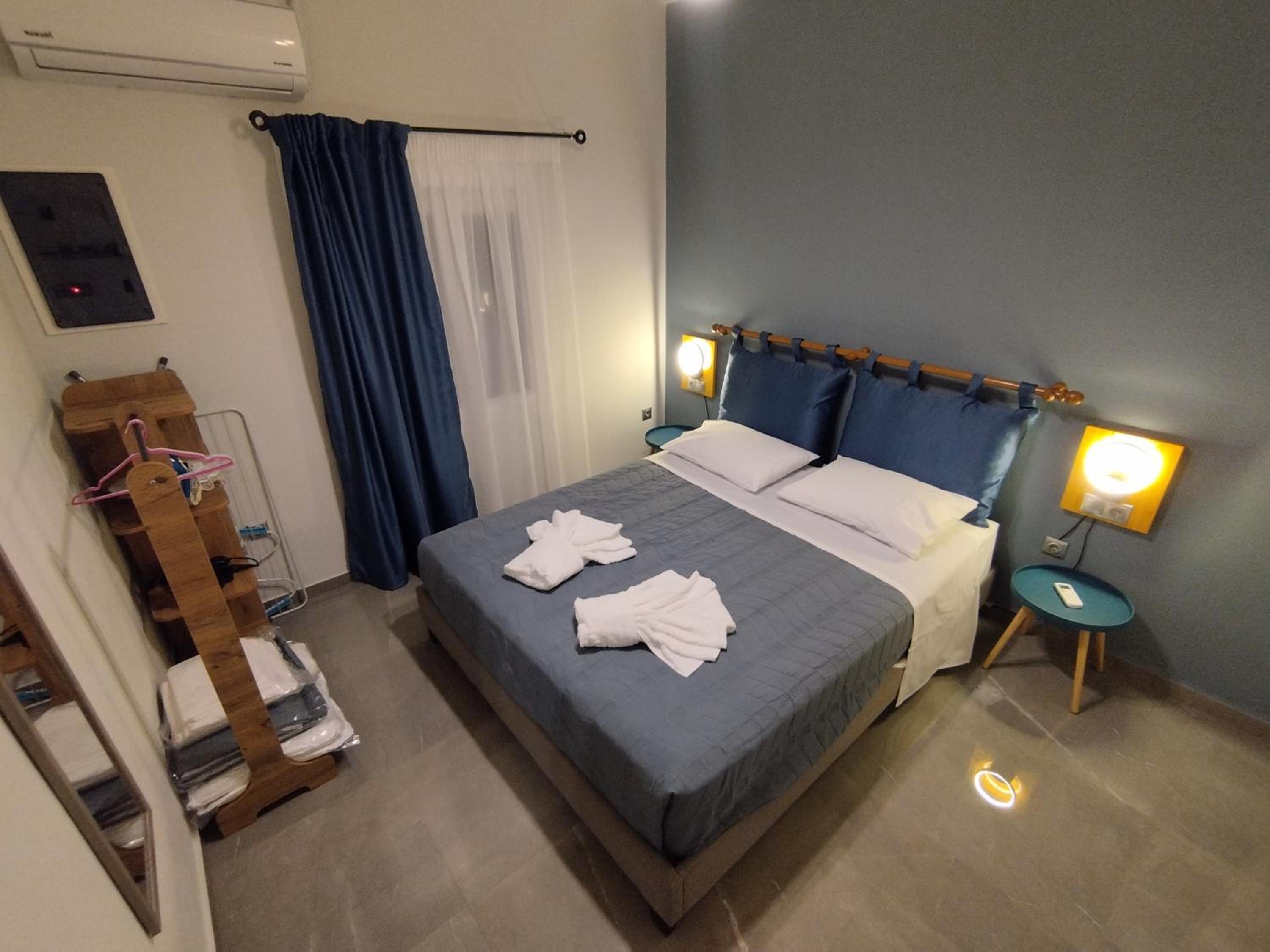 AEGEAN SUITES