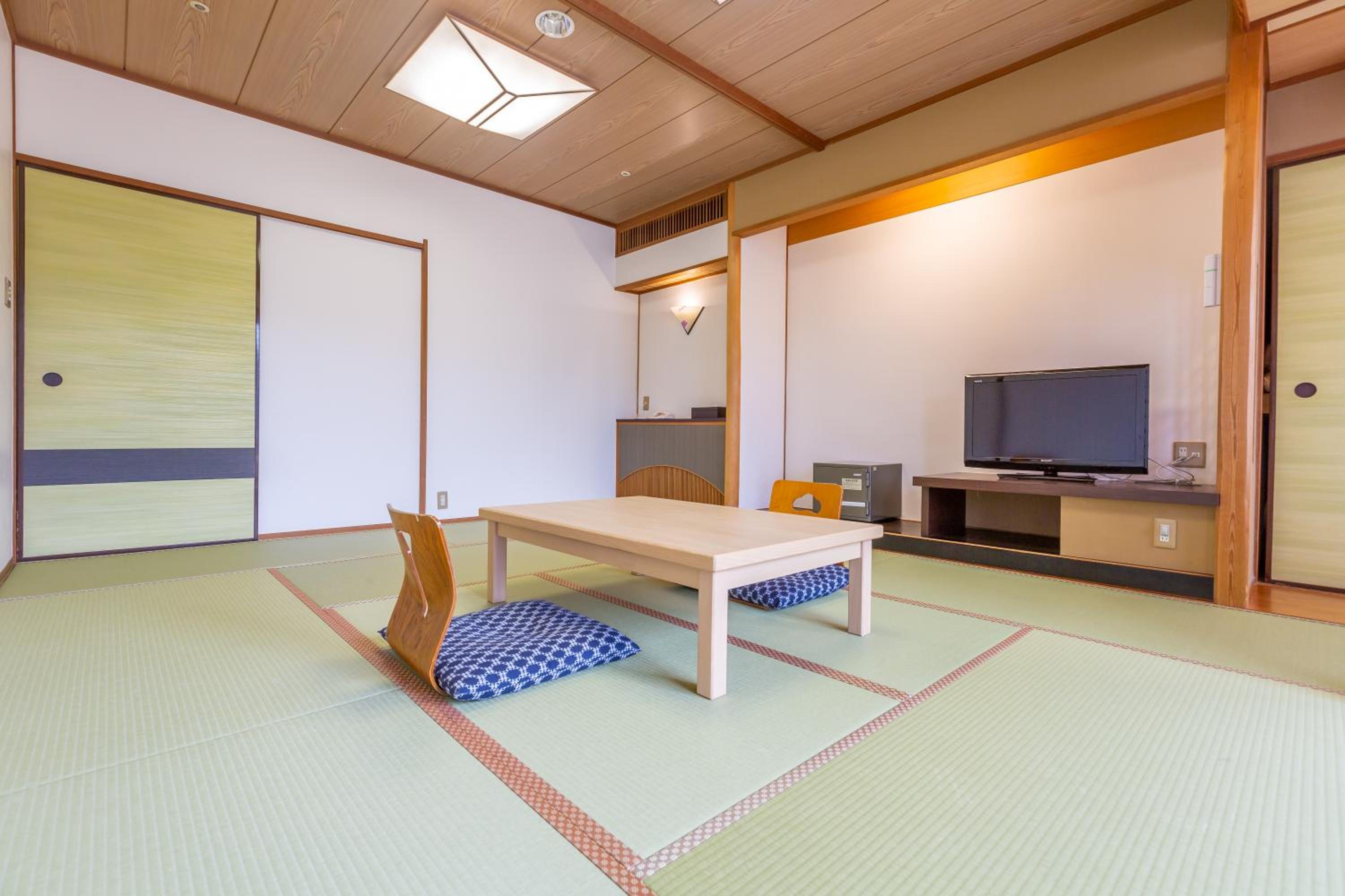 Ooedo Onsen Monogatari Premium Kinosaki