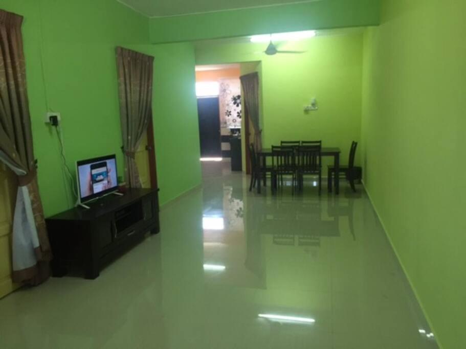 D'FIEZA HOMESTAY KEMAMAN photo 6