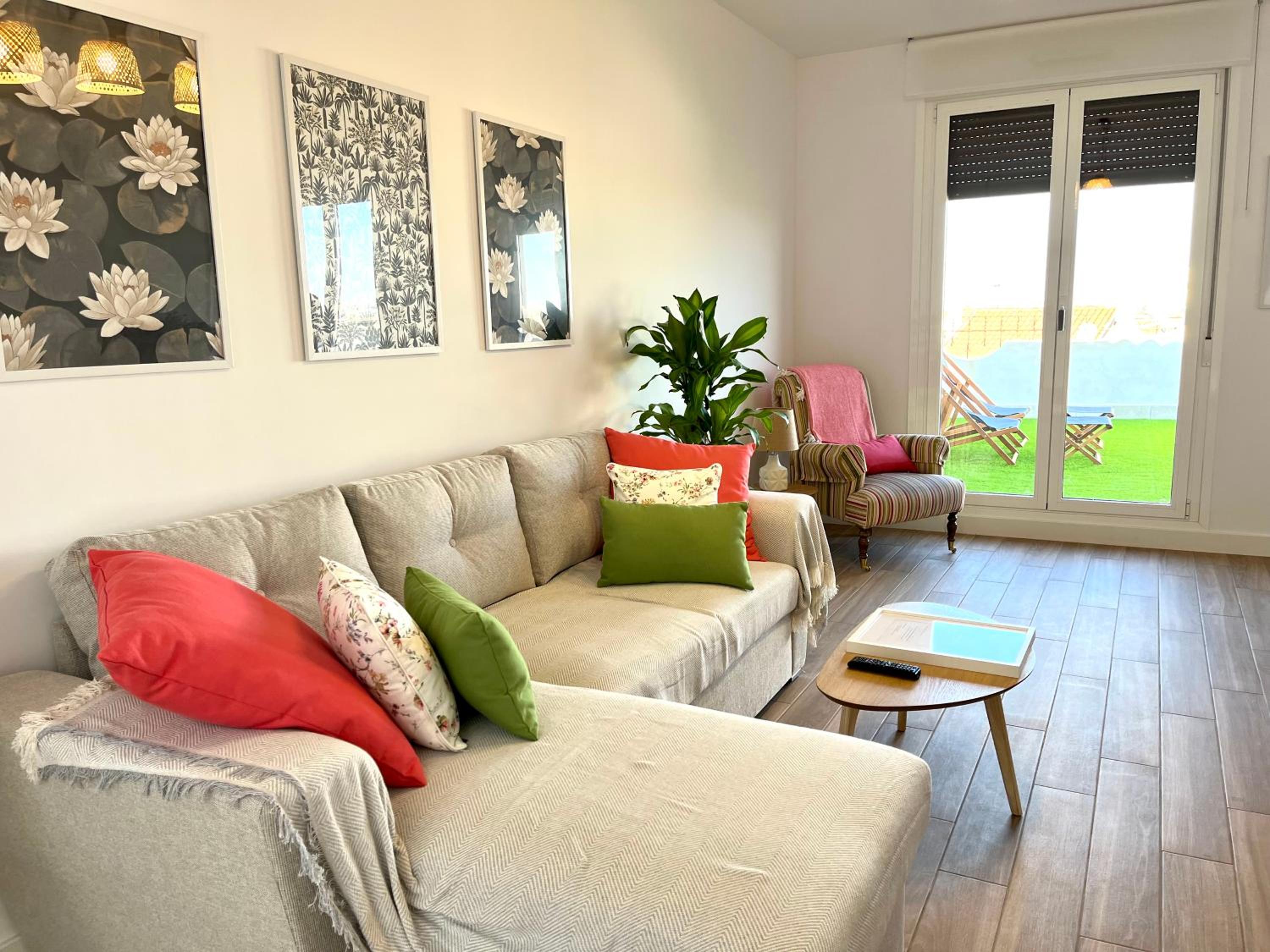 CARIATIDES SKY APARTMENT