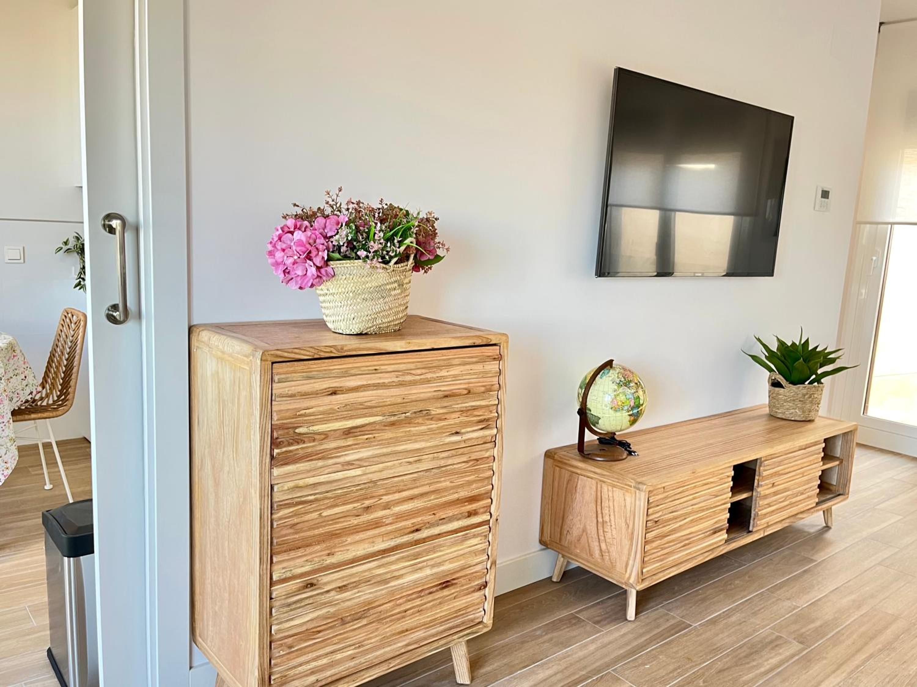 CARIATIDES SKY APARTMENT