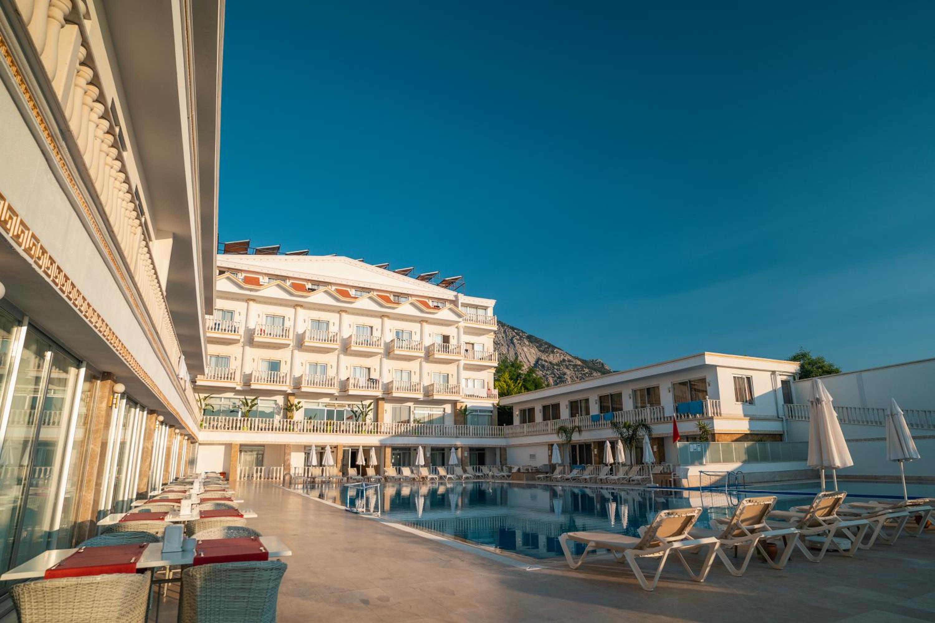 SL La Perla Hotel Kemer - Image 12