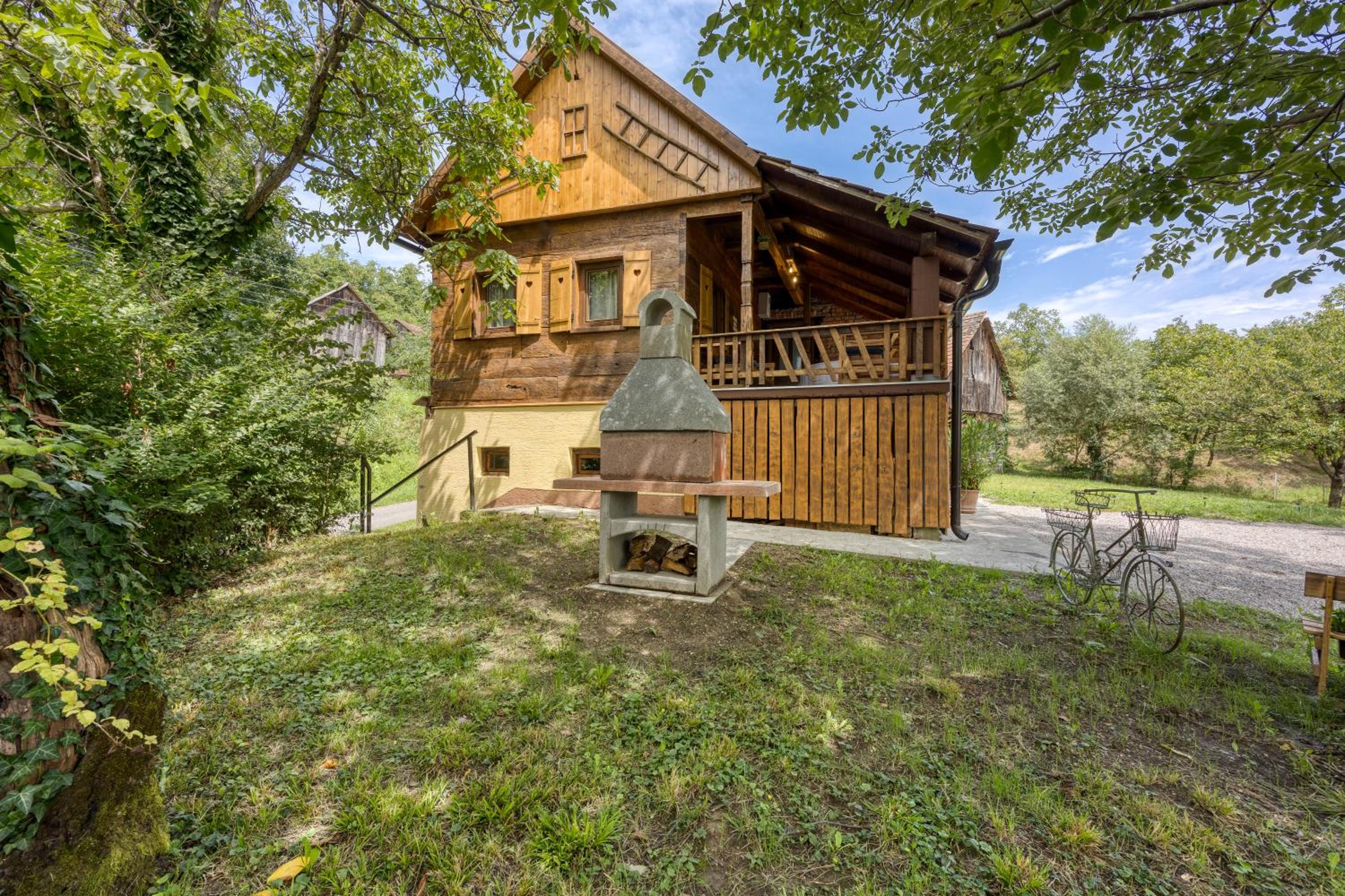 Photo 17