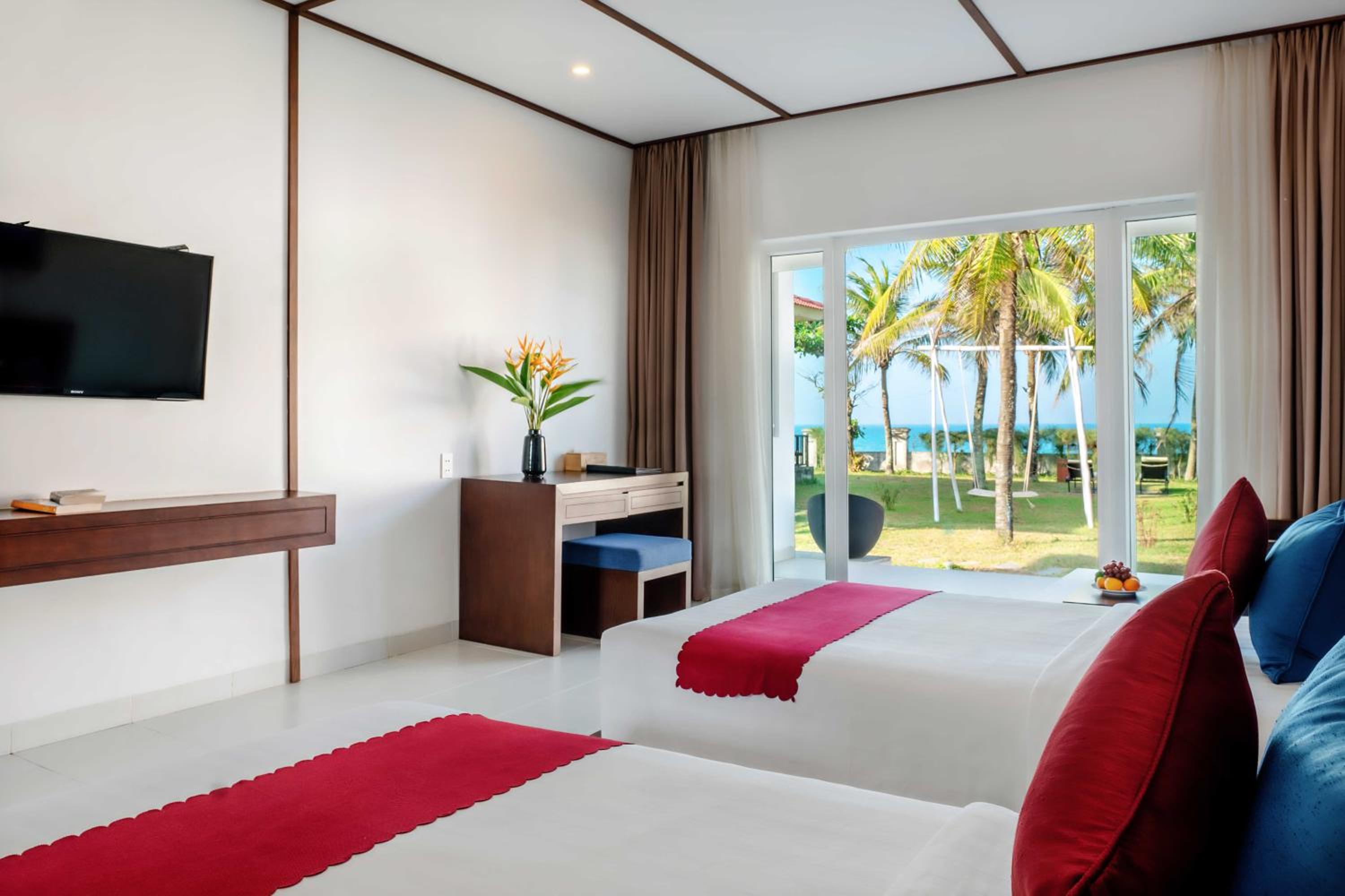 Tam Thanh Beach Resort & Spa