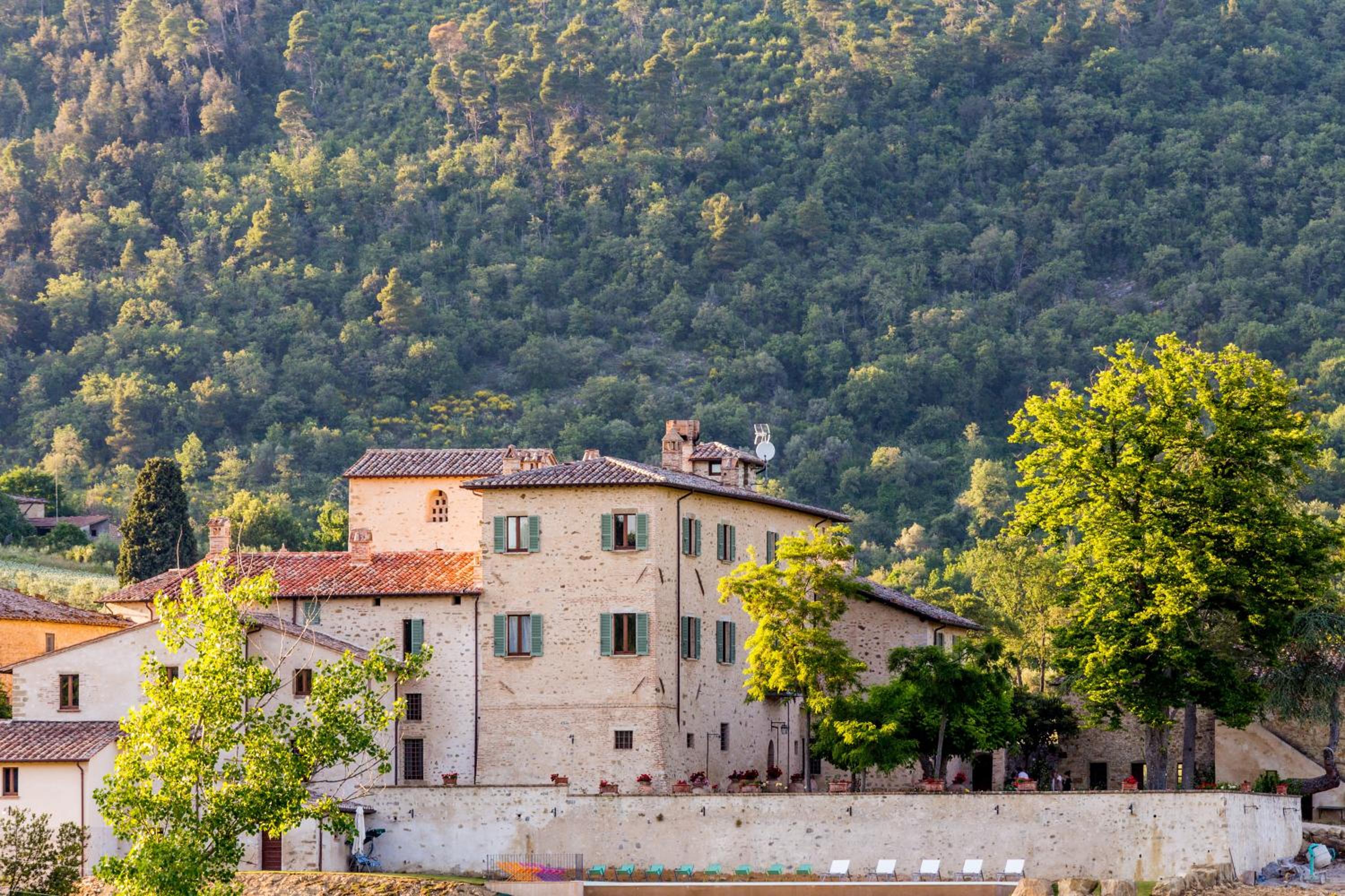 Borgo Colognola - Dimora Storica