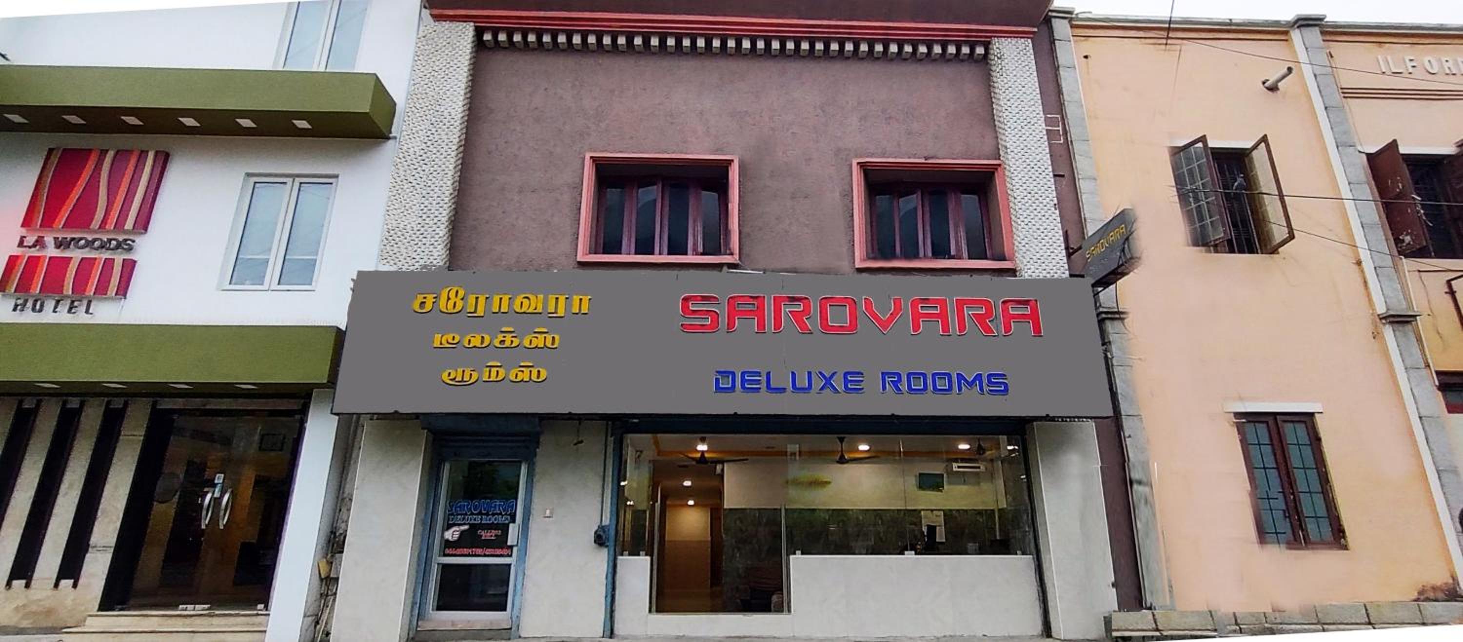 Sarovara Deluxe Rooms