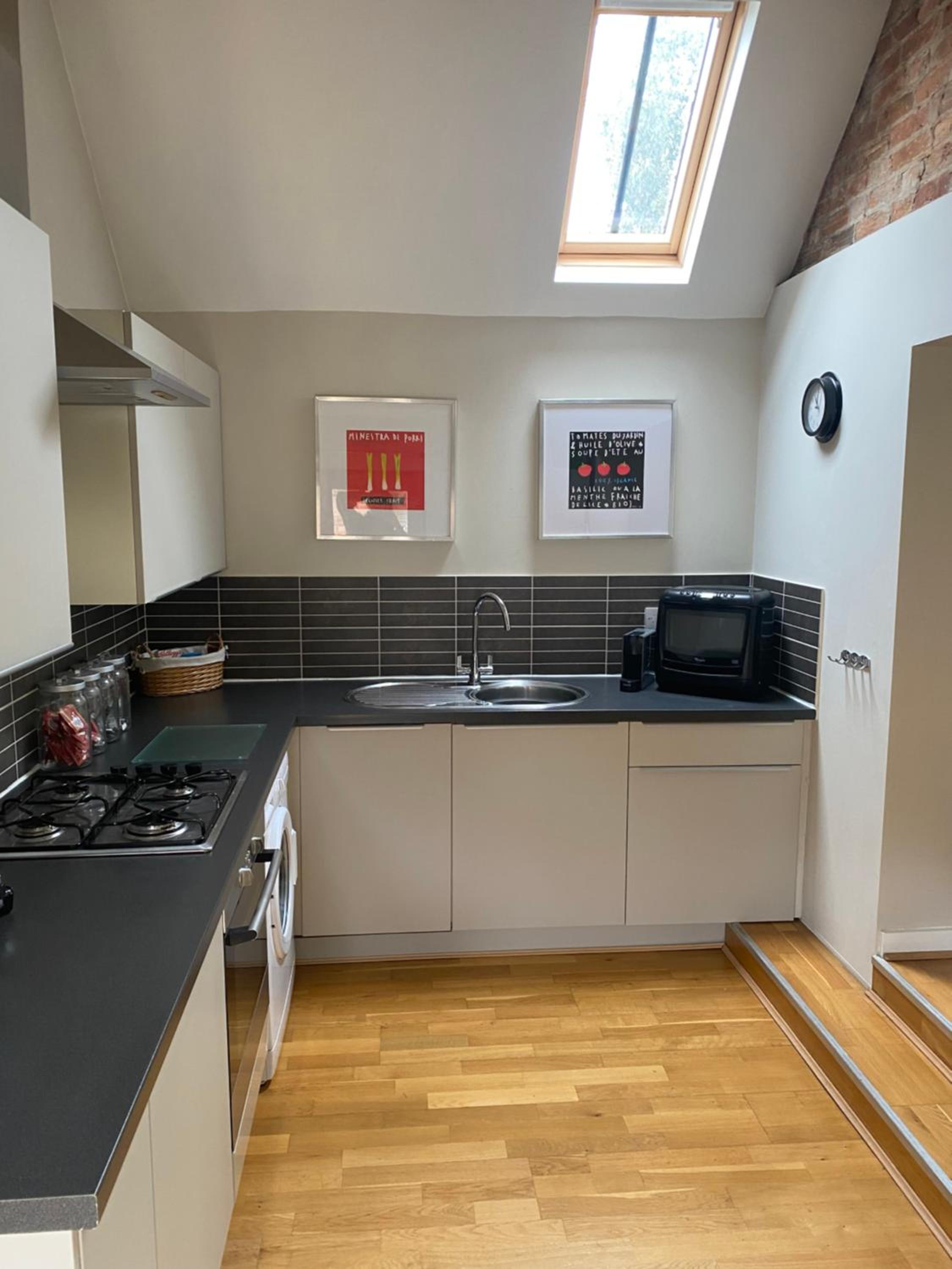 Hidden cottages 2 bed cottage in peaceful surroundings with log burner