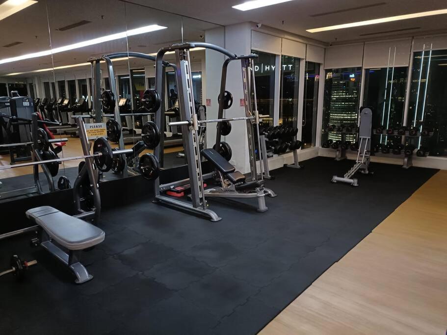 3 Guests,200m to KLCC & Pavilion Mall with Netflix