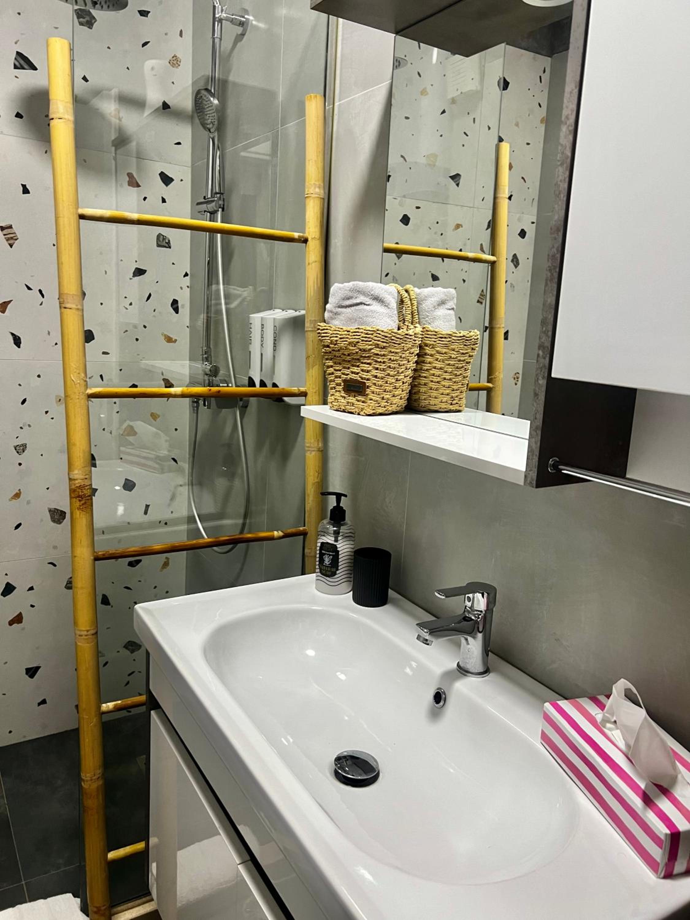 Bali Vibes Getaway Apartment near the Beach