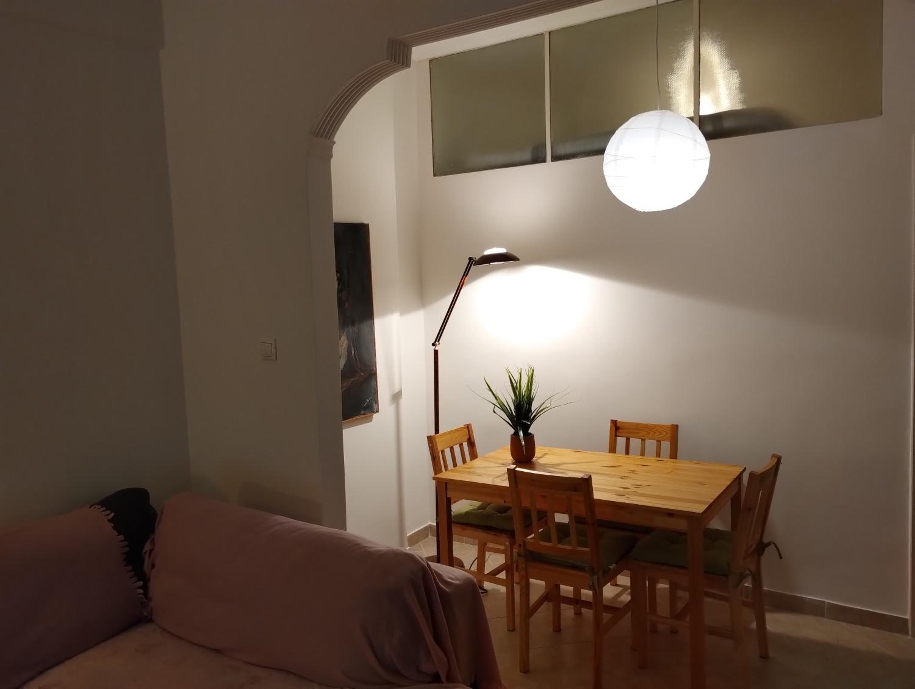 Vasia's cosy apartment in Athens, 