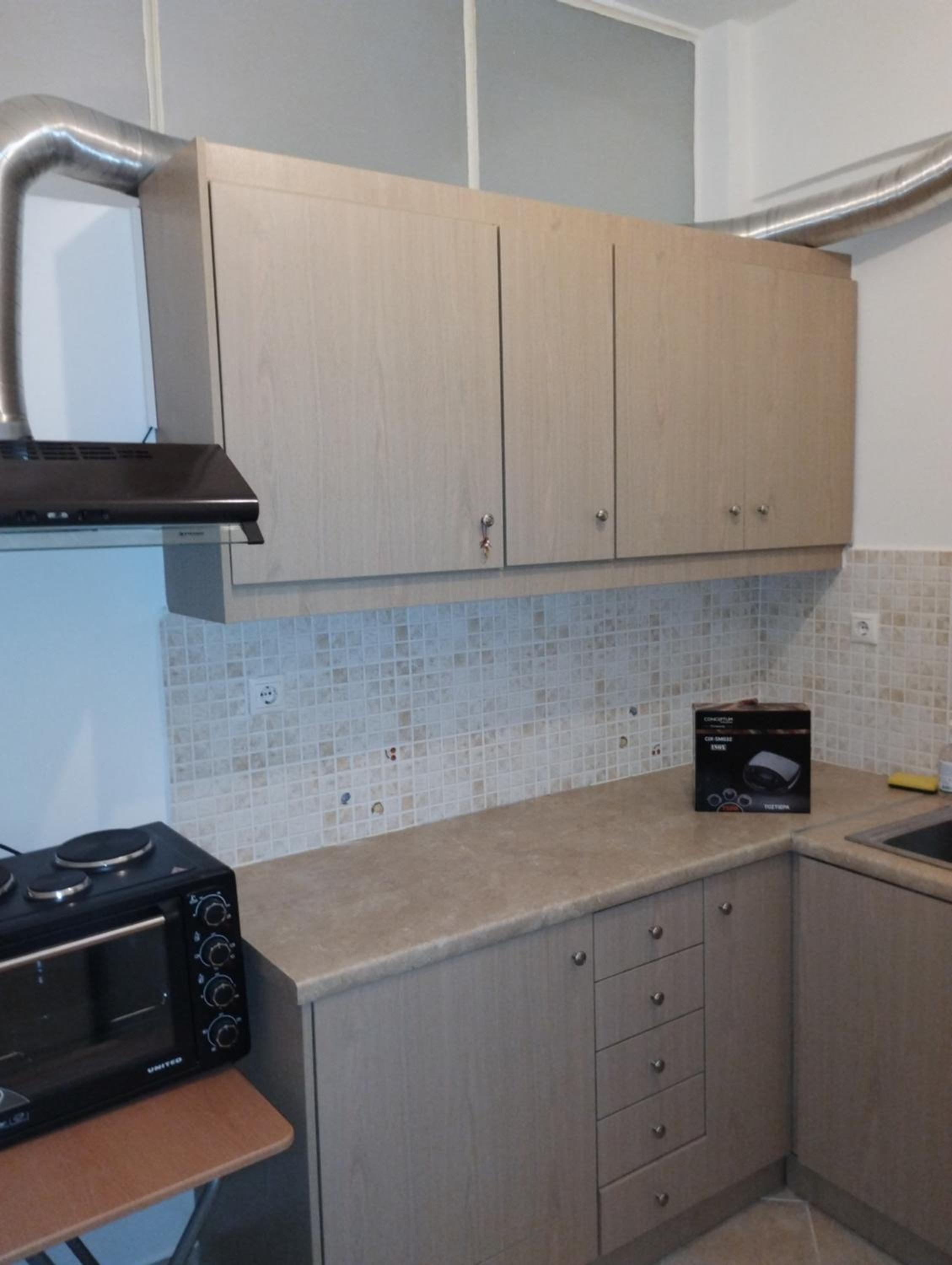 Vasia's cosy apartment in Athens, 