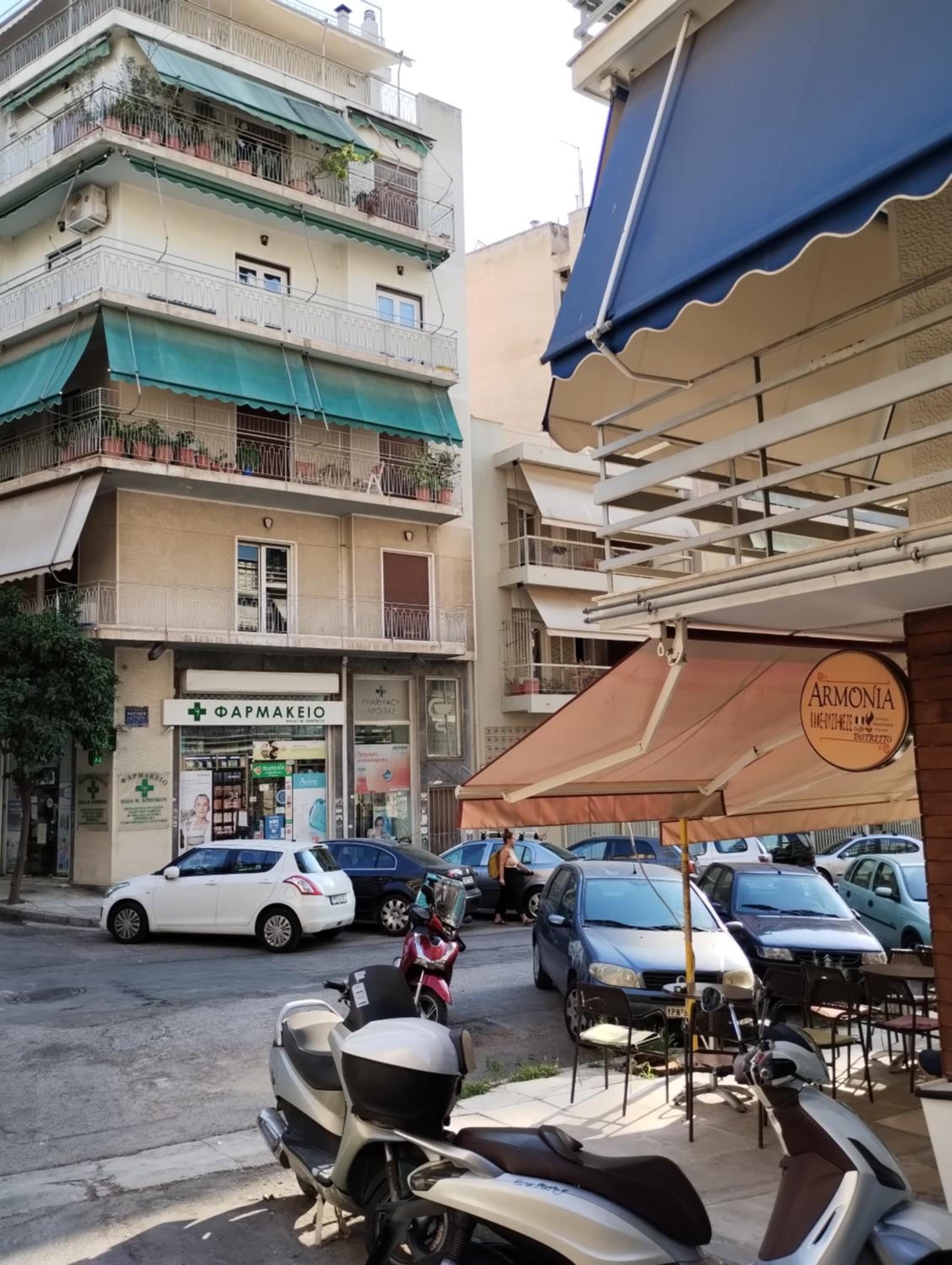 Vasia's cosy apartment in Athens, 