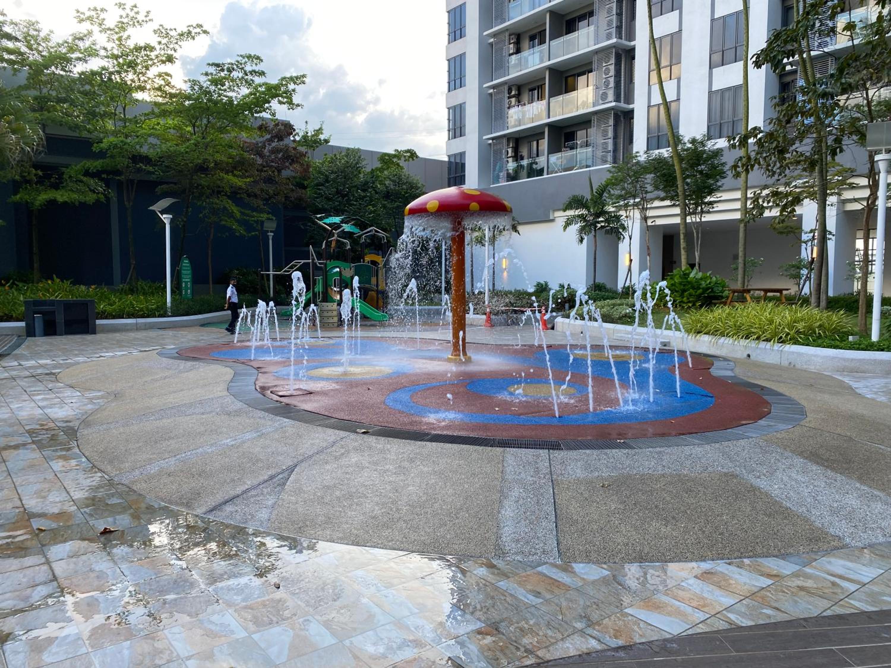 Cozy Family Suite Kepong DesaPark MontKiara Publika Mitec
