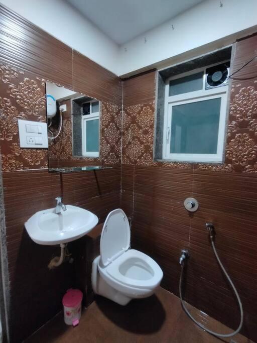 Marina 203, NL Road, Bandra West by Connekt Homes photo 3