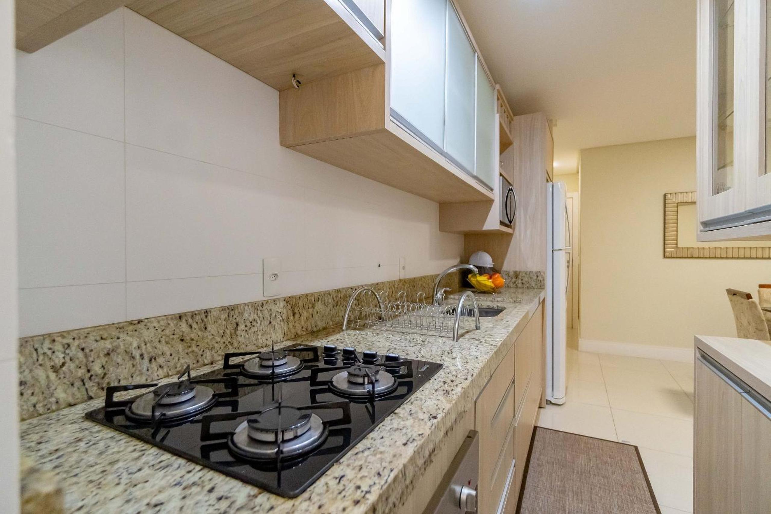 Localização Central - Apartamento a 200m da Praia