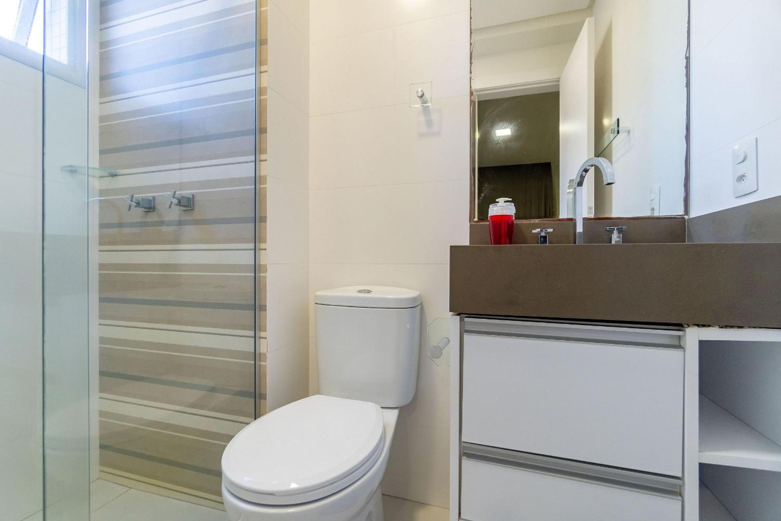 Localização Central - Apartamento a 200m da Praia