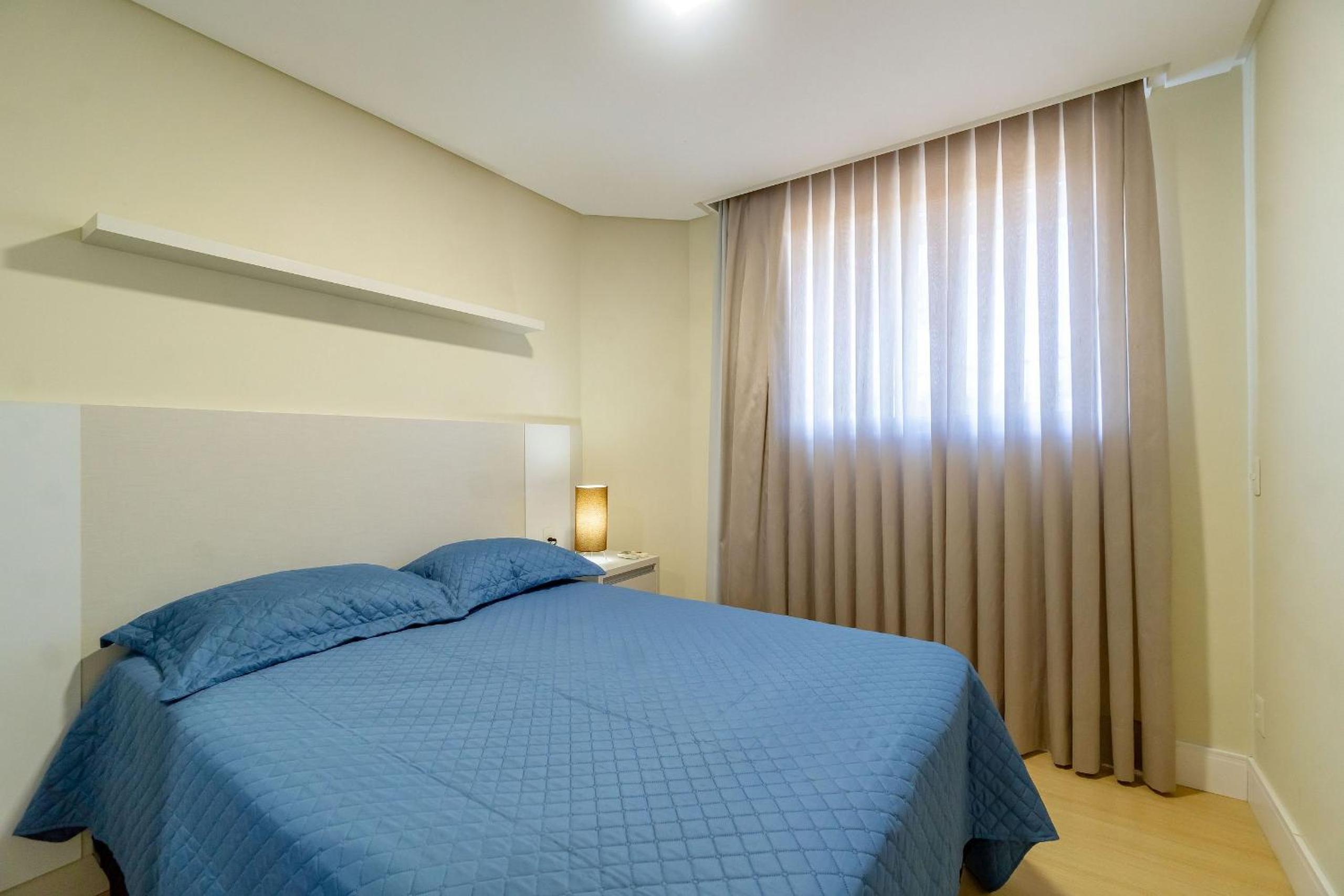 Localização Central - Apartamento a 200m da Praia