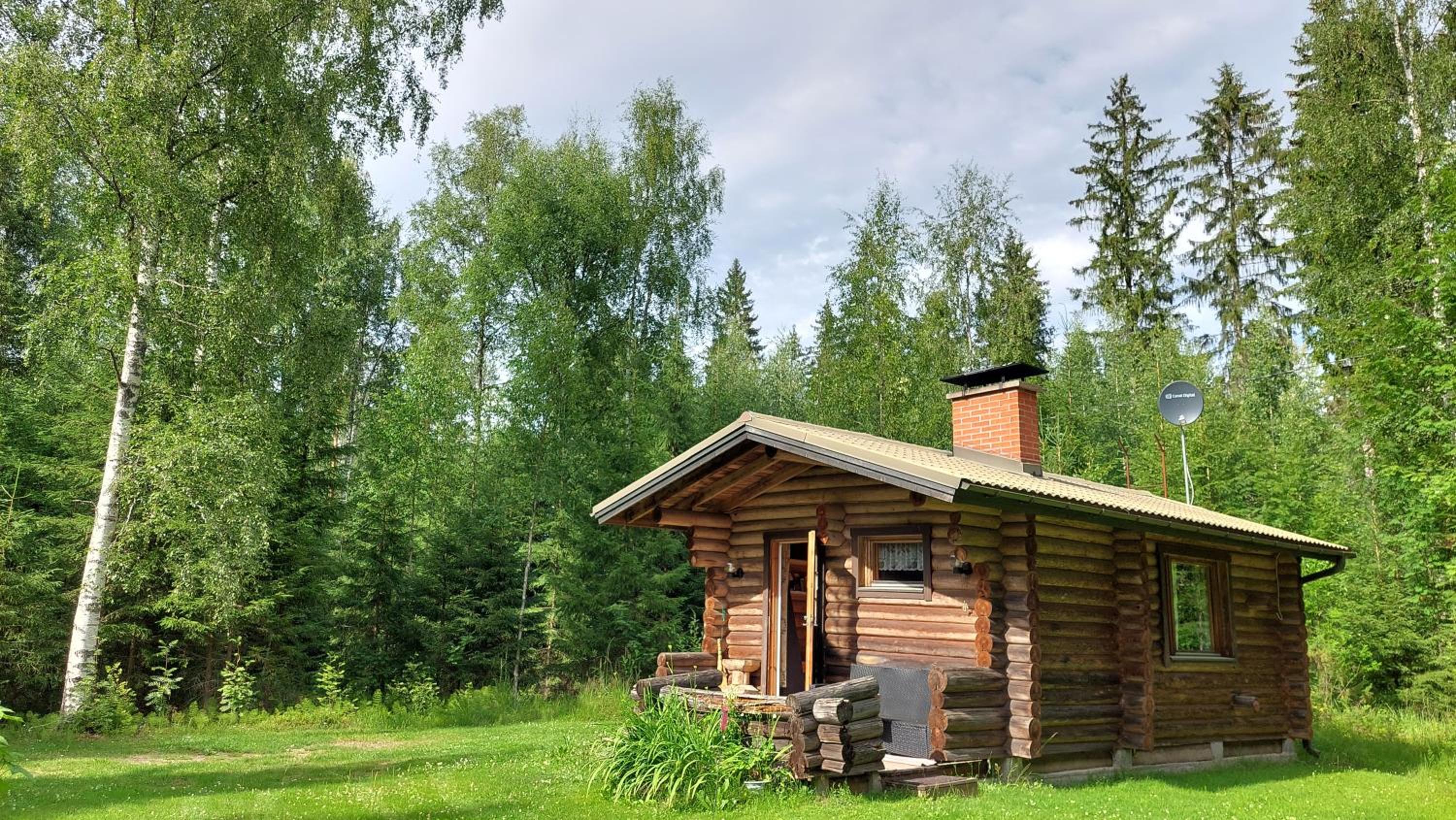 Koivula Fish Cottage view 5