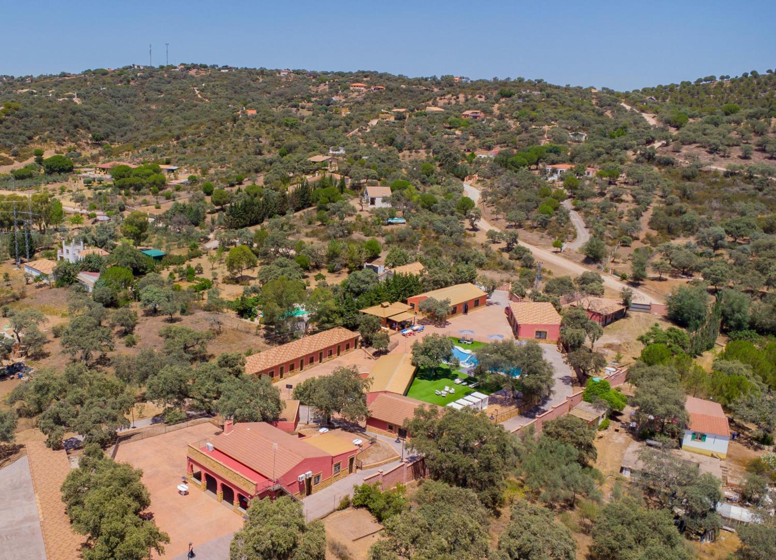 Cubo's Casa Pedroche Hacienda El Encinar
