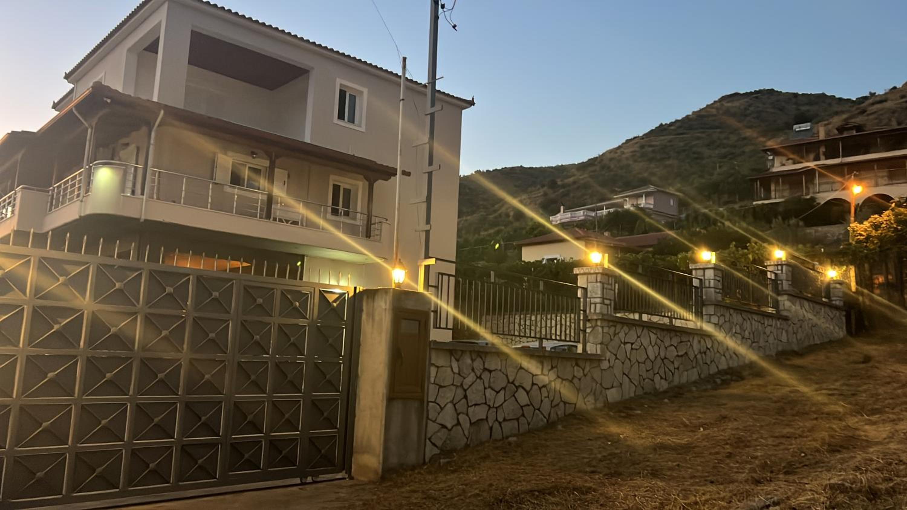 Vila Dako