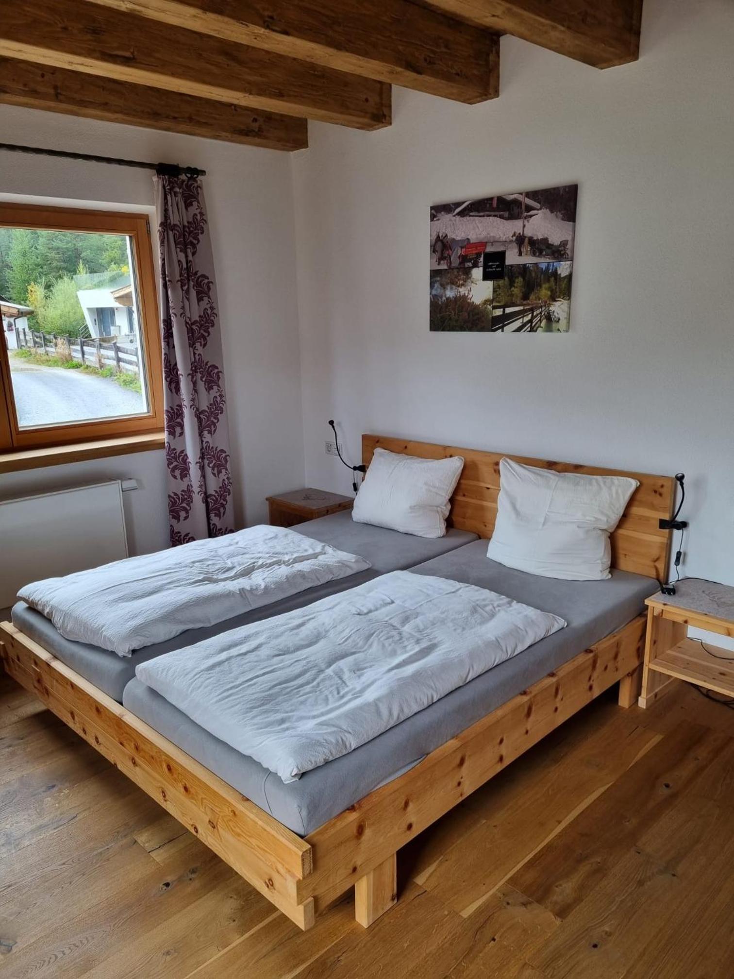 Schickster Mountain Lodge