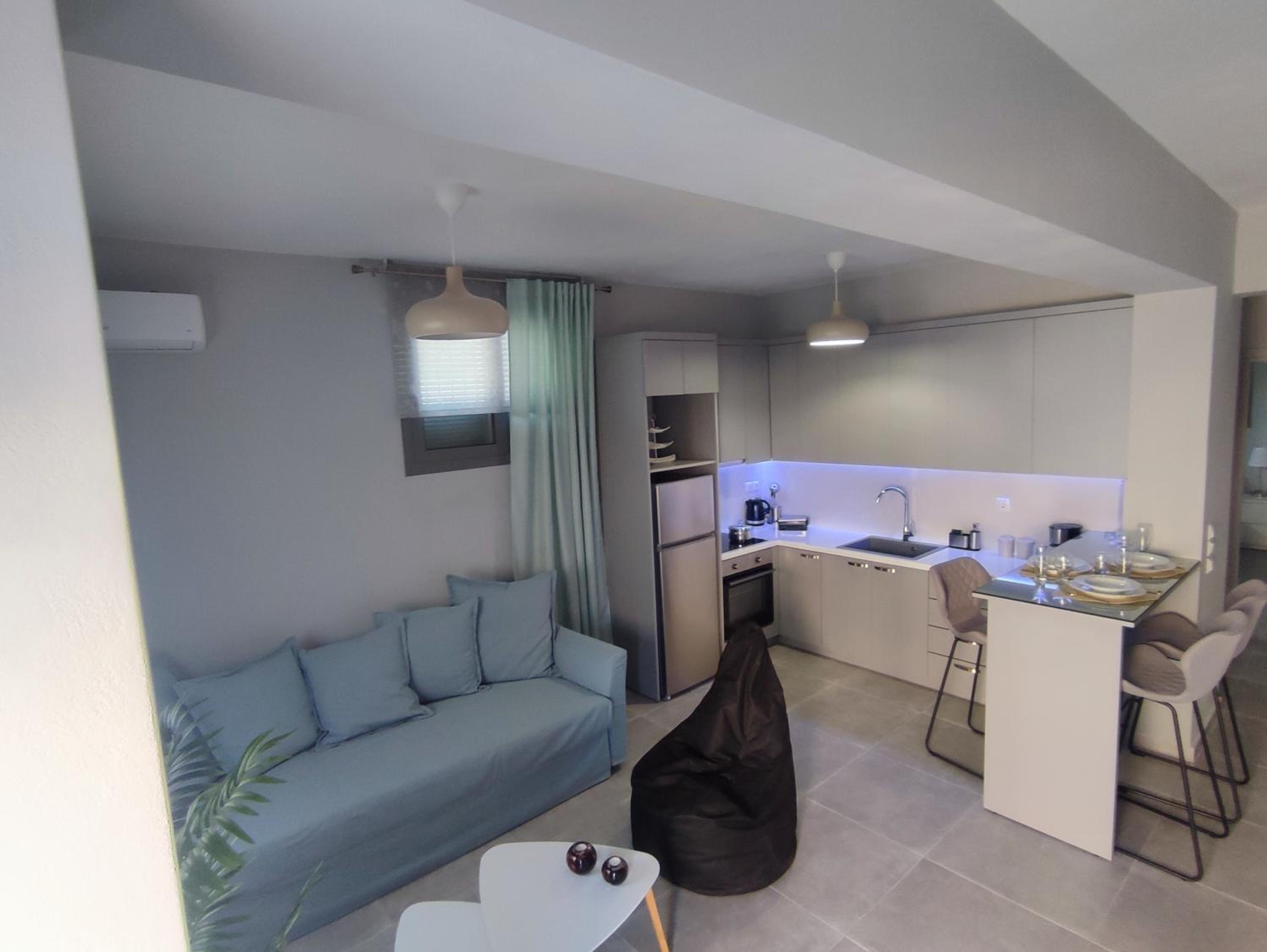 Niriides Apartments