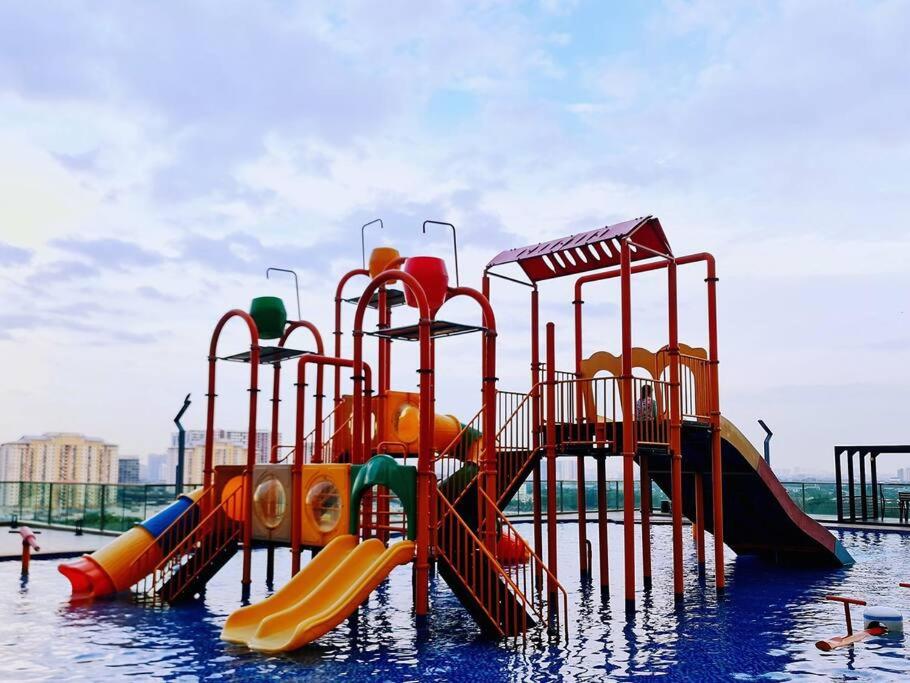 New! 4-6pax Mount Austin High Condo in Johor Bahru