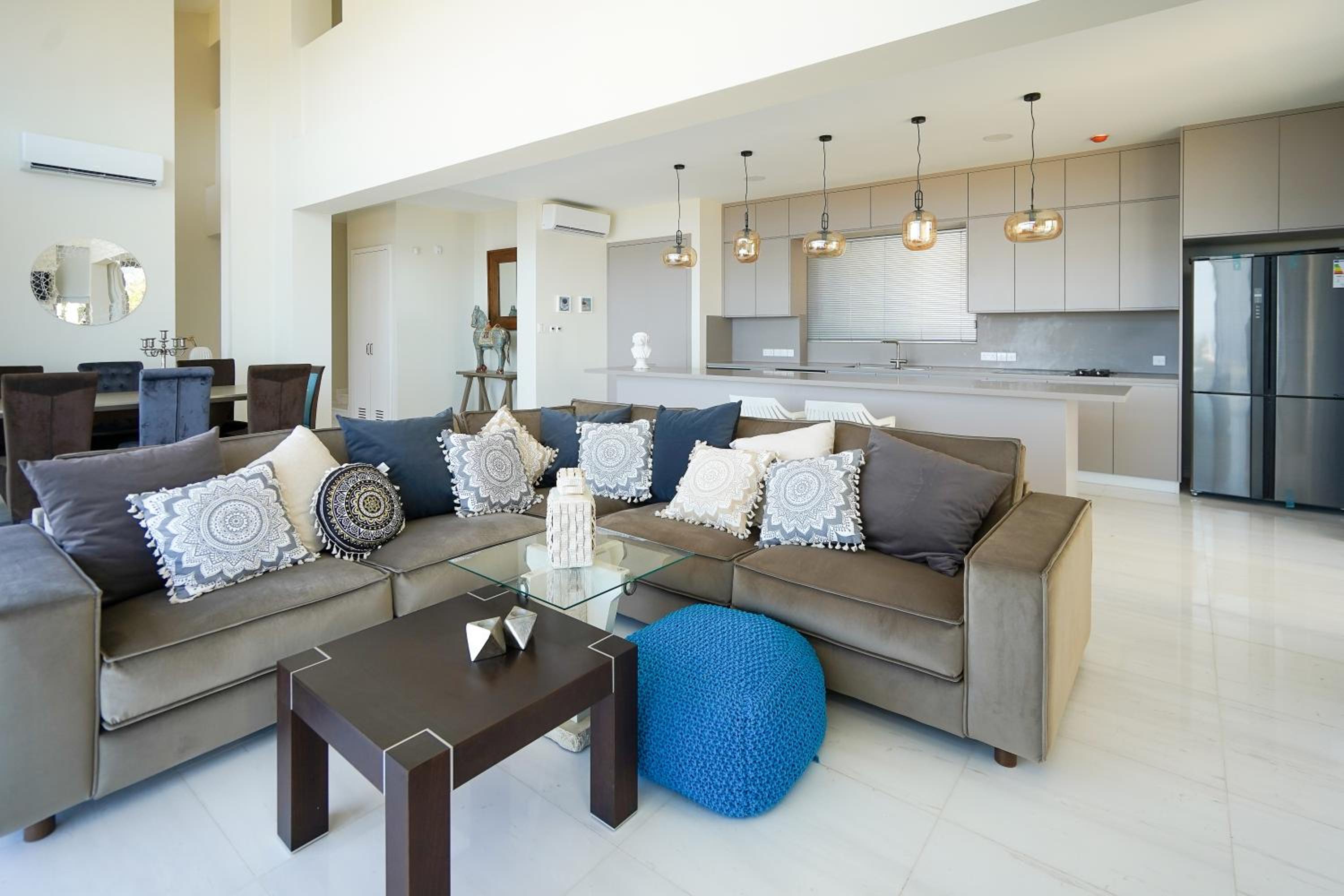 Resitour - Karina Heights Villas