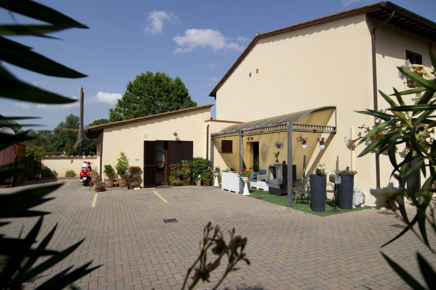 Photo 14