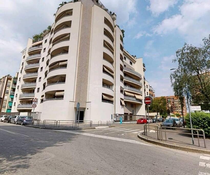 Flo House, Università Bicocca
