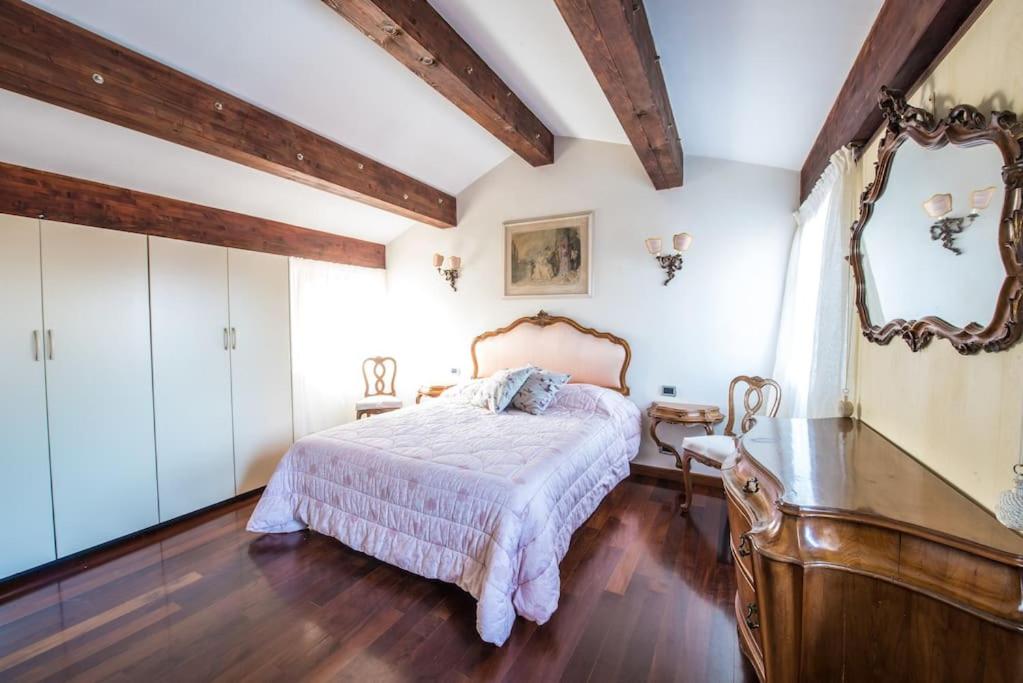Attic behind St. Mark's Square