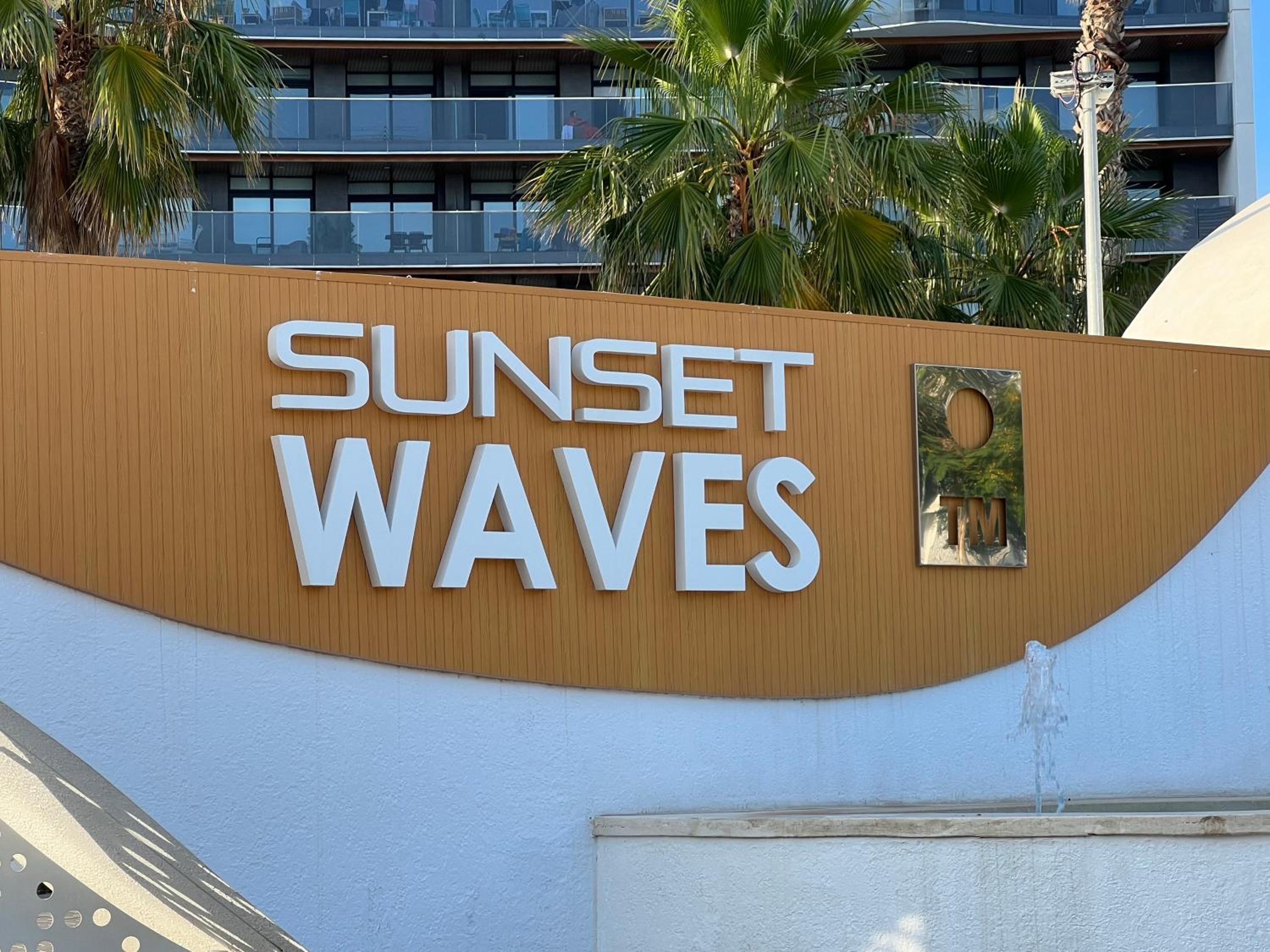 Apartment Sunset Waves Poniente