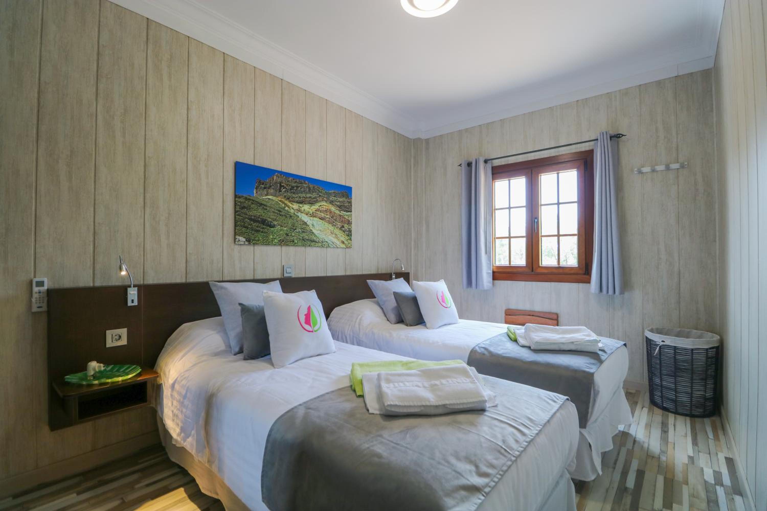 Majestic Mountain Villa with heated pool