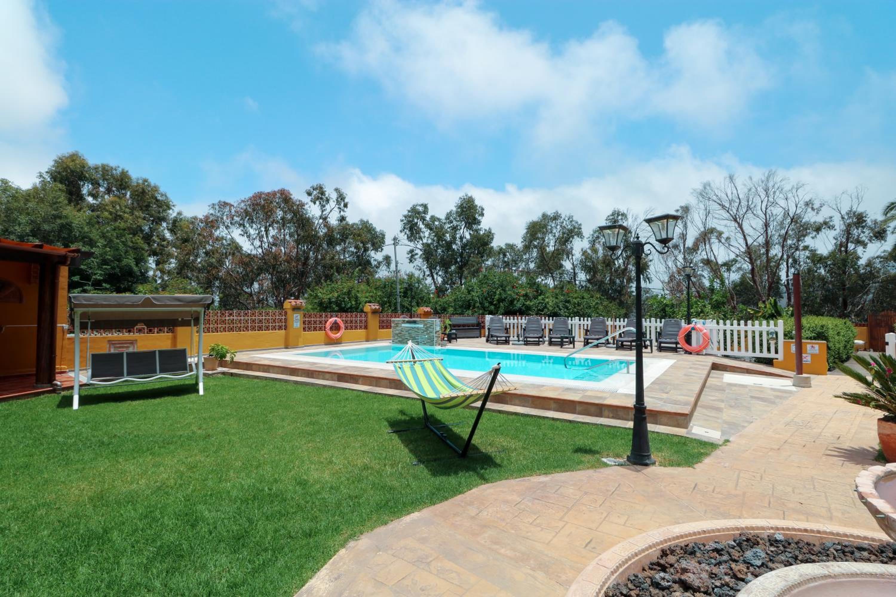 Majestic Mountain Villa with heated pool