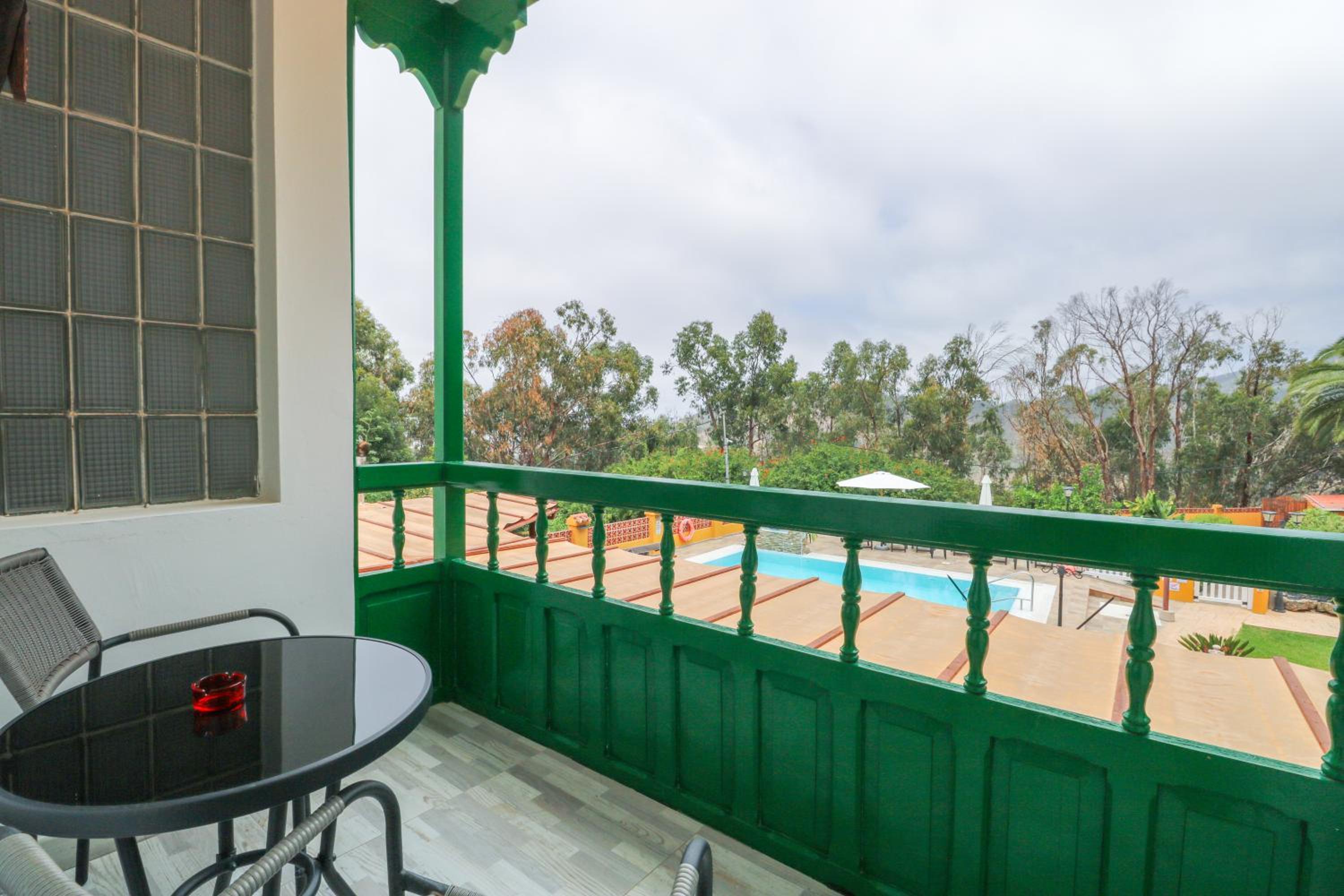 Majestic Mountain Villa with heated pool
