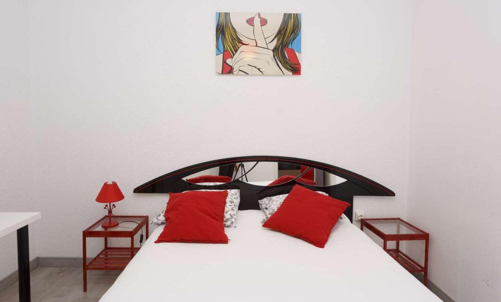 hotel room