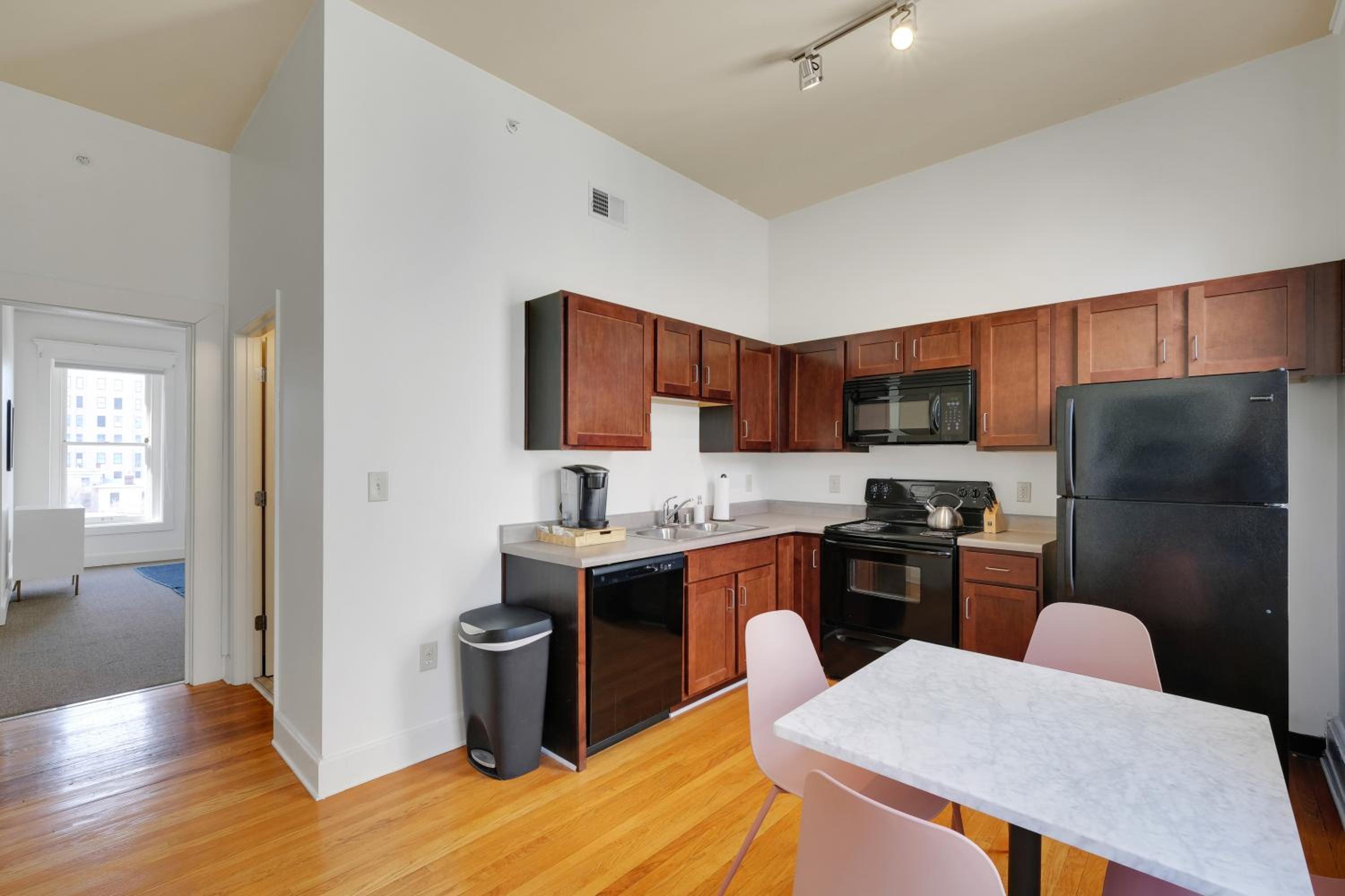 Guthrie Coke Lofts, Walkable Entertainment view 3
