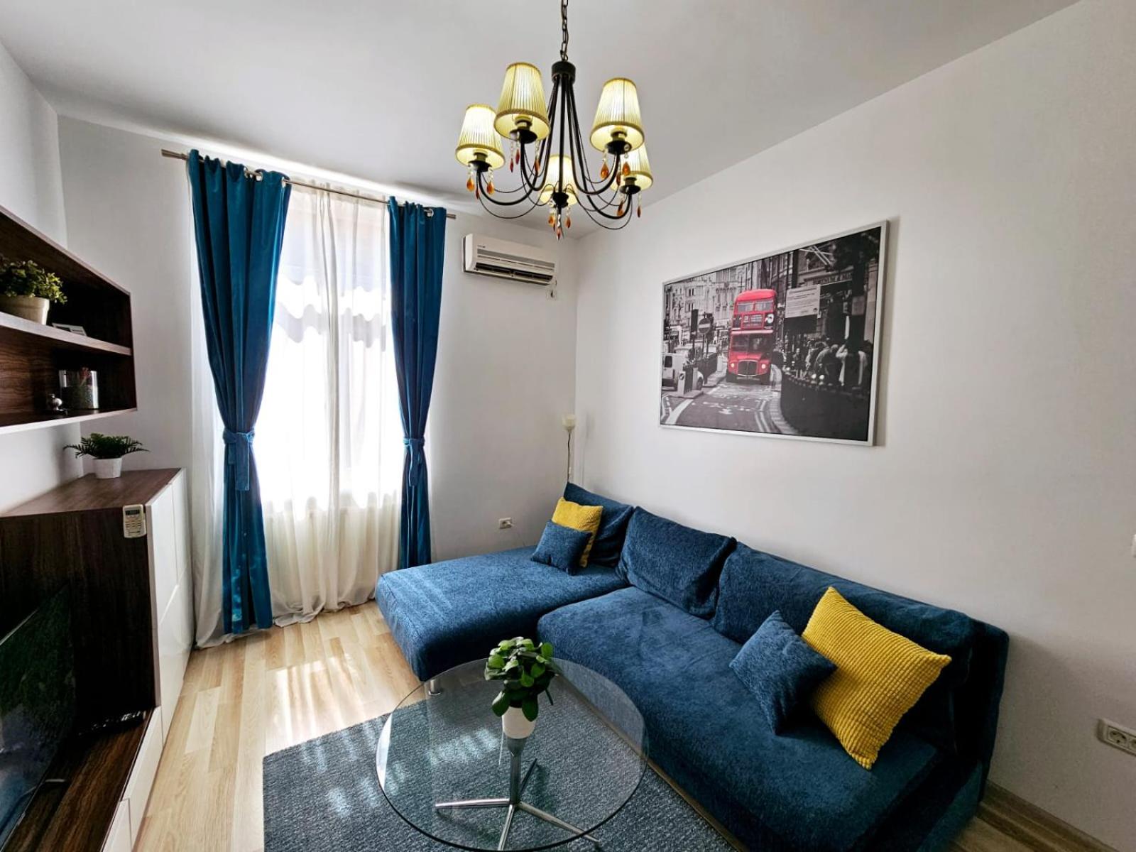 Downtown, close to Old Town, Family friendly - IVO10 view 2