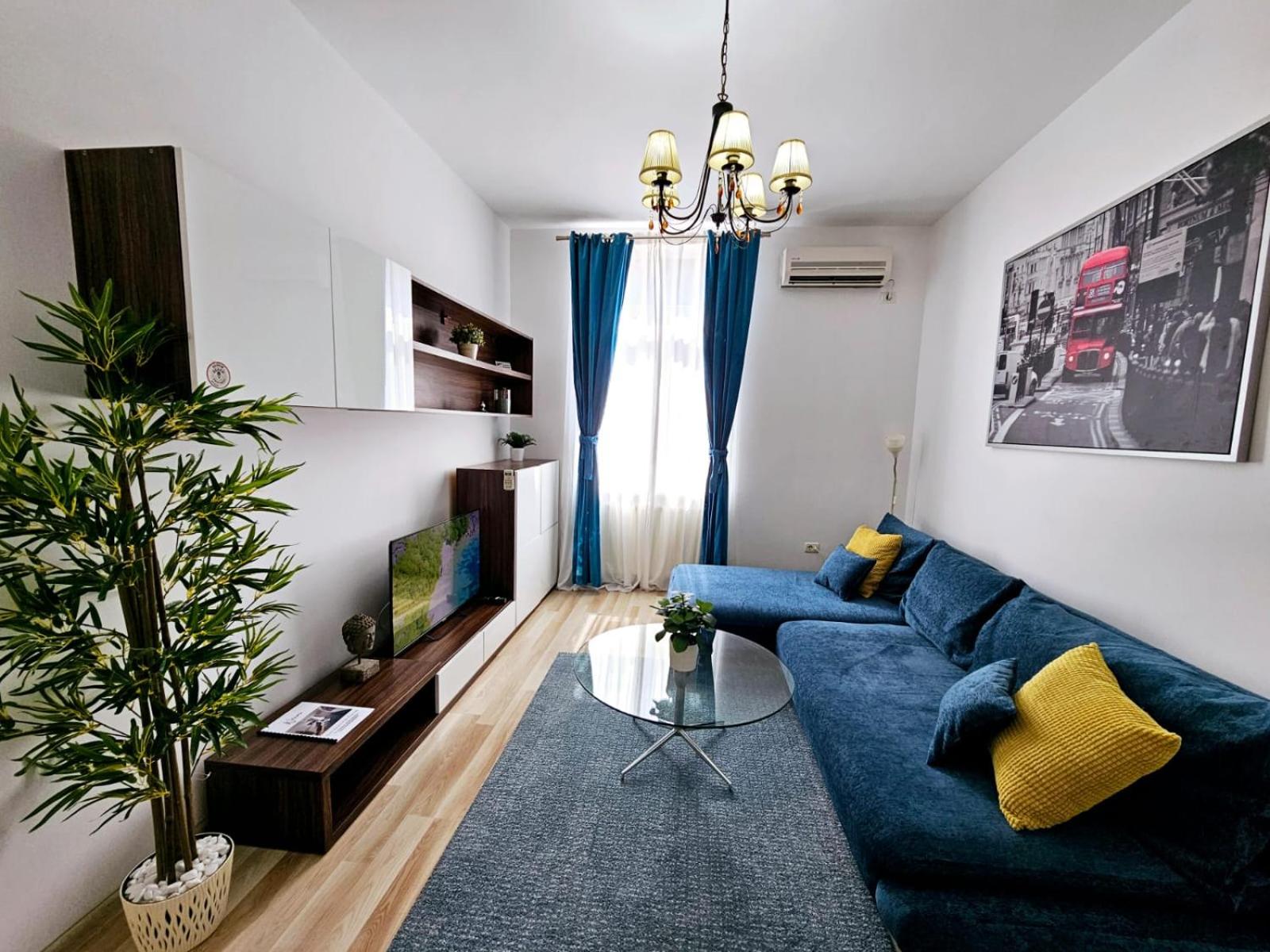 Downtown, close to Old Town, Family friendly - IVO10 view 3