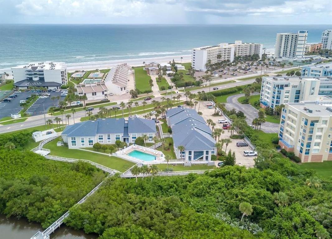 Kiawah Bay 103 Gorgeous Condo In A Riverfront Community With Steps To The Ocean! view 4