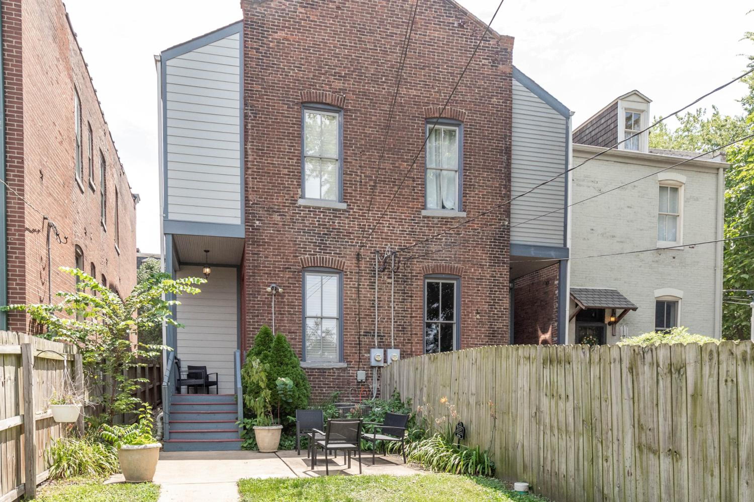 Historic Benton Park Townhome