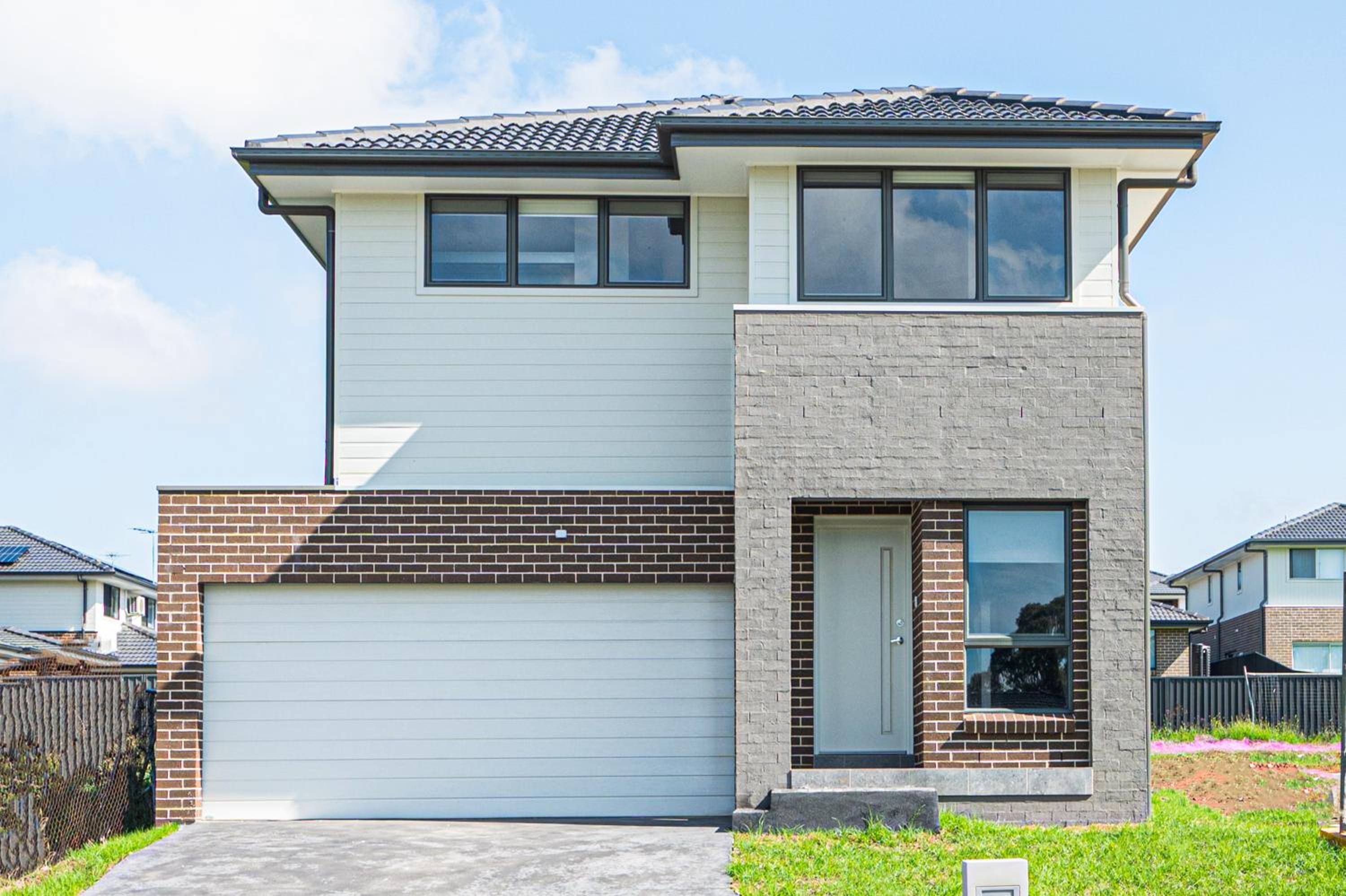 Hotel Leppington Brand New 4br House Near Coles