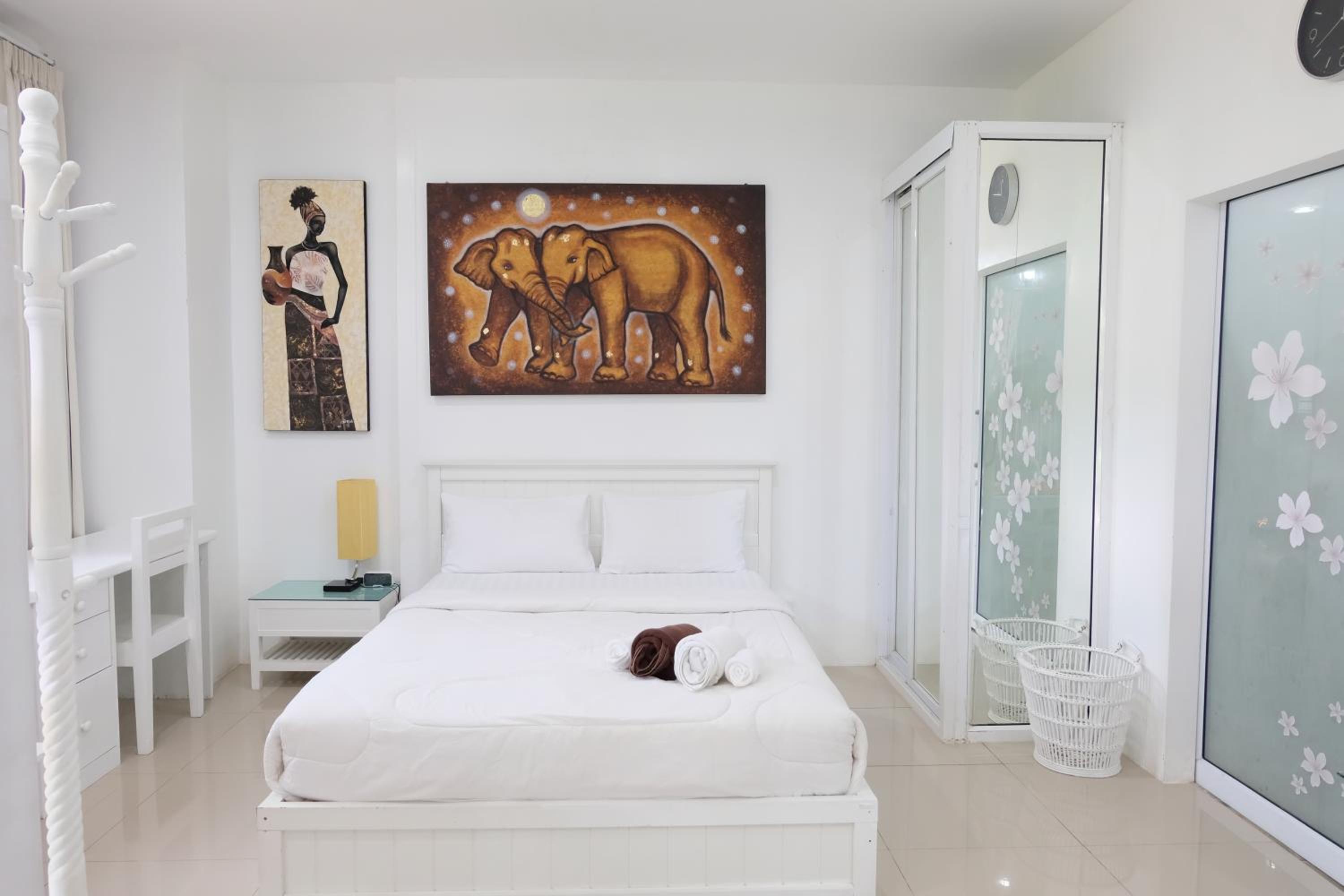 Photo 100