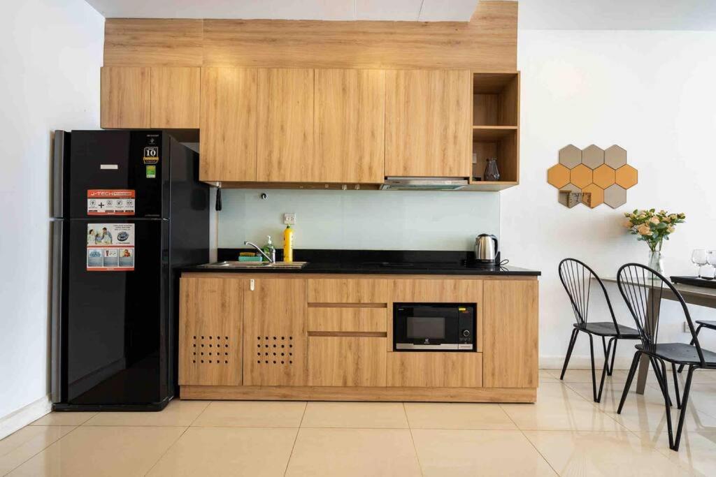 Best price one br apartment/Ben Van Don