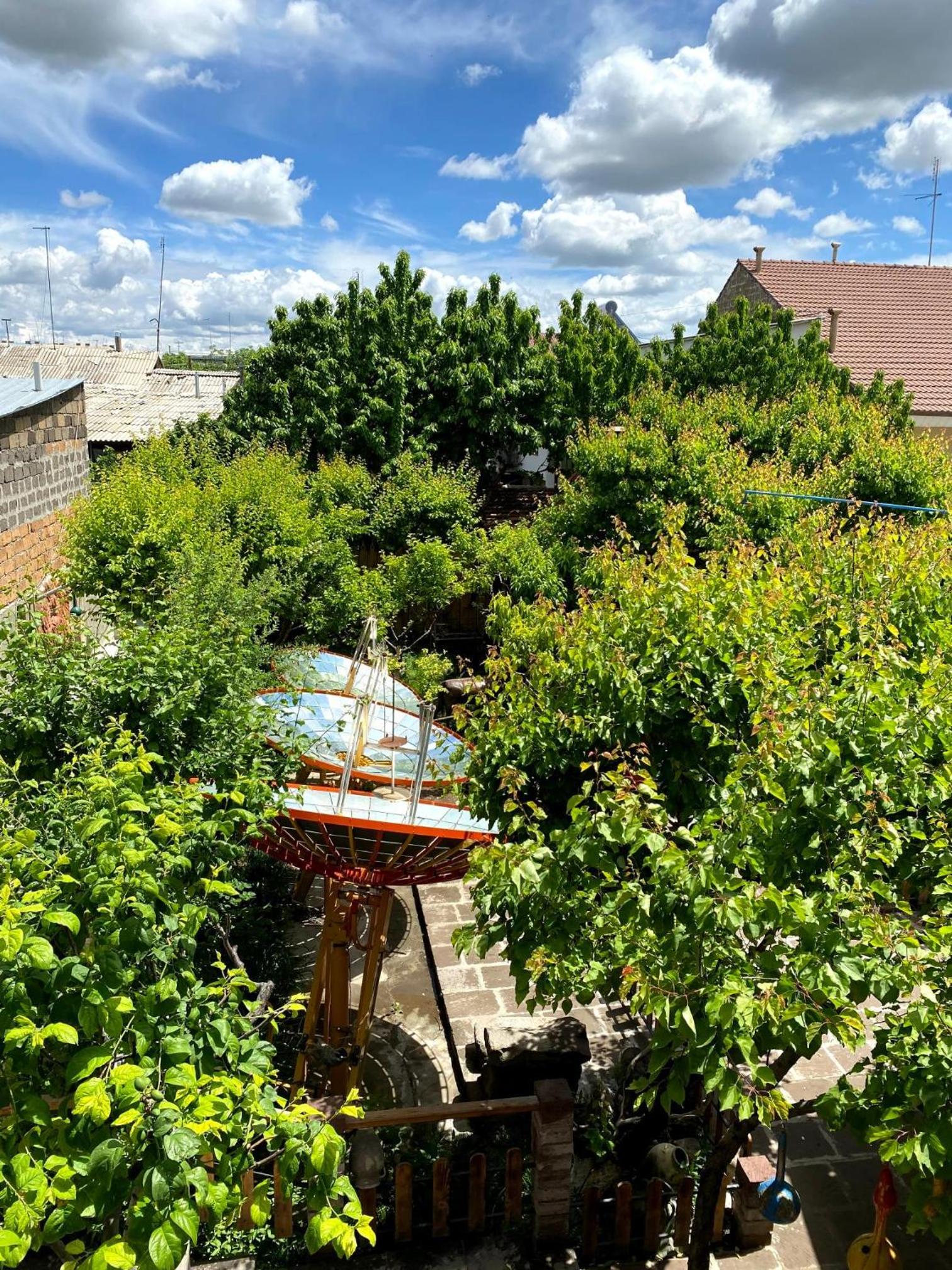 Machanents Guest House