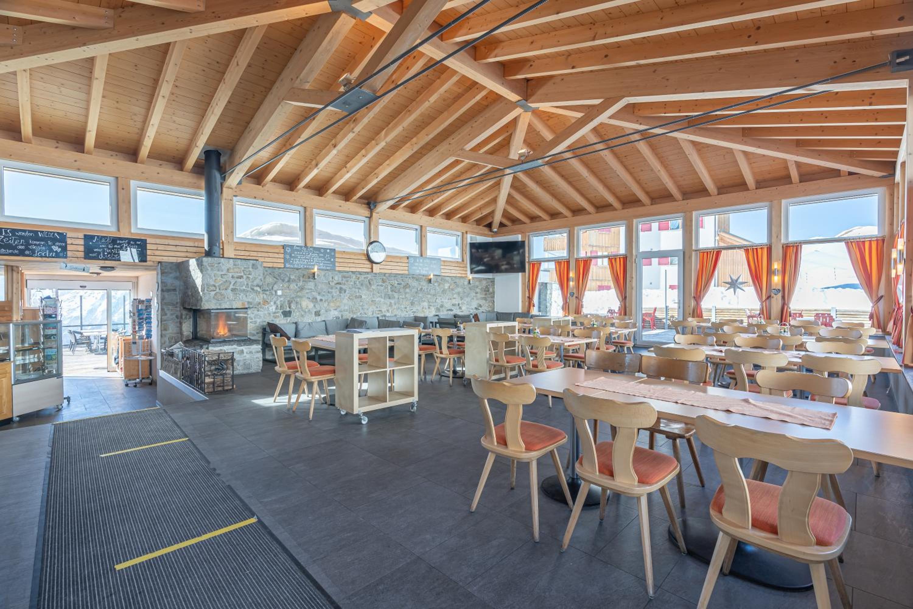 Appartmenthaus Bergfreund view 2