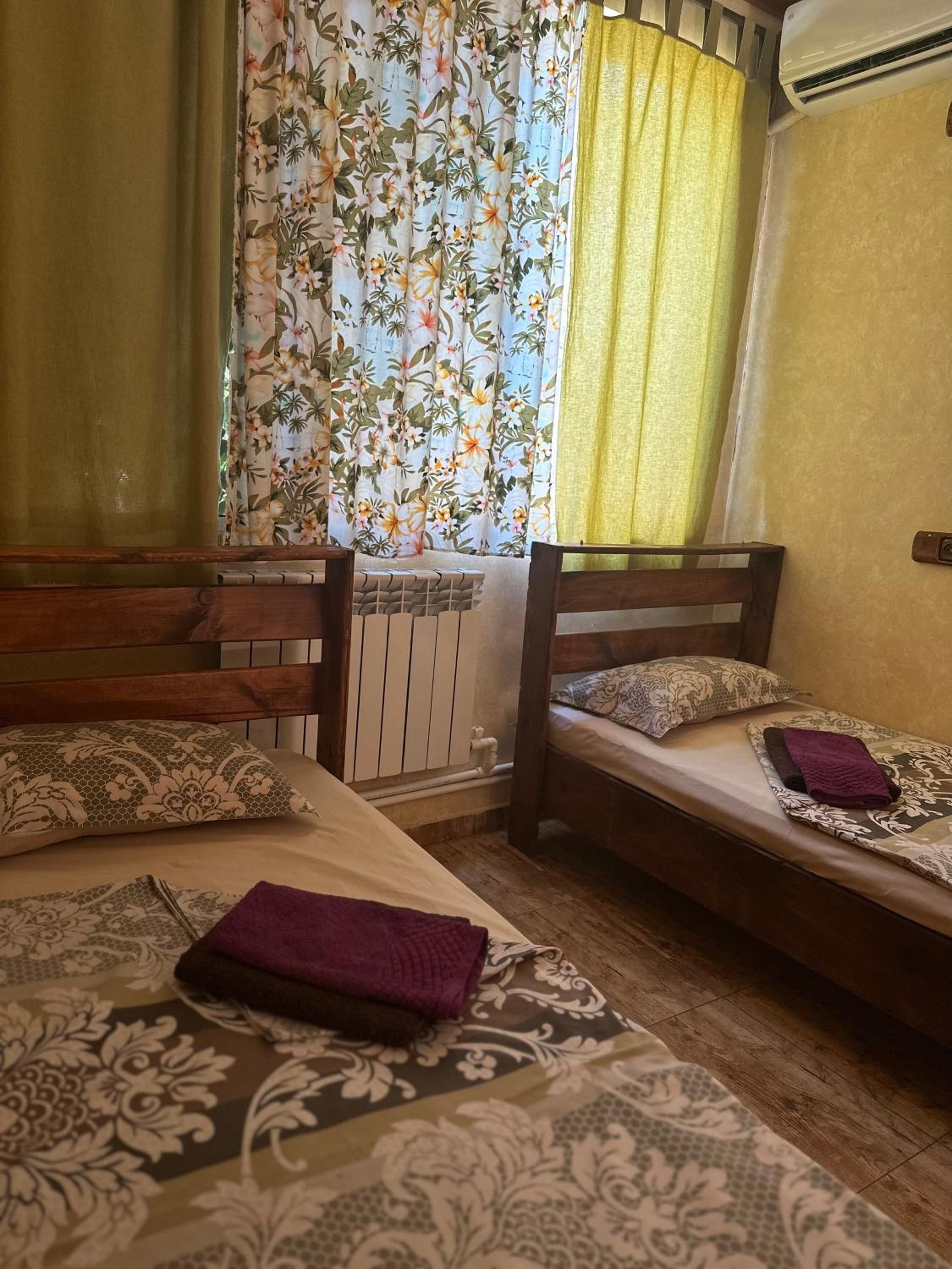Machanents Guest House