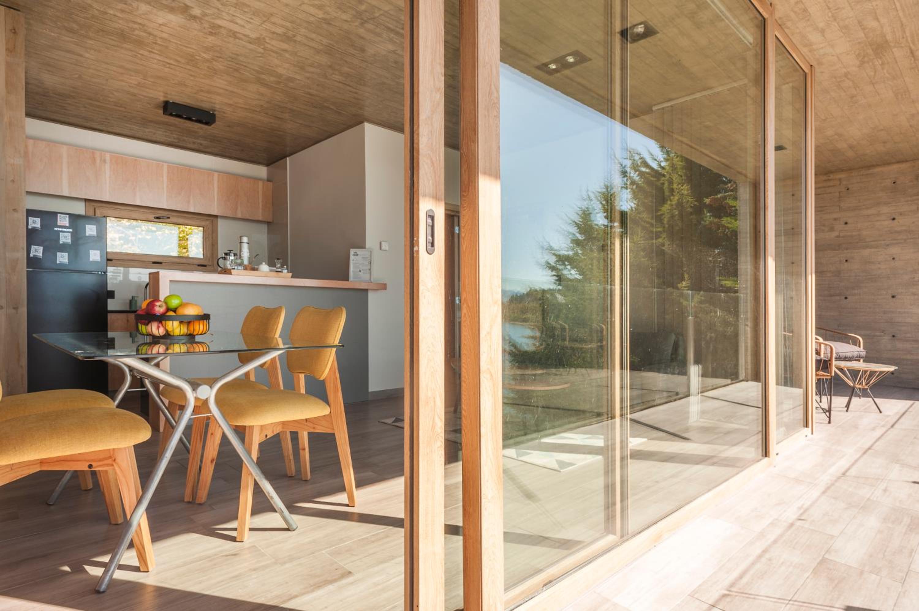 Wa One Lake Homes