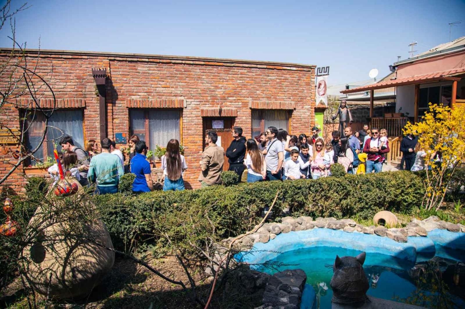 Machanents Guest House