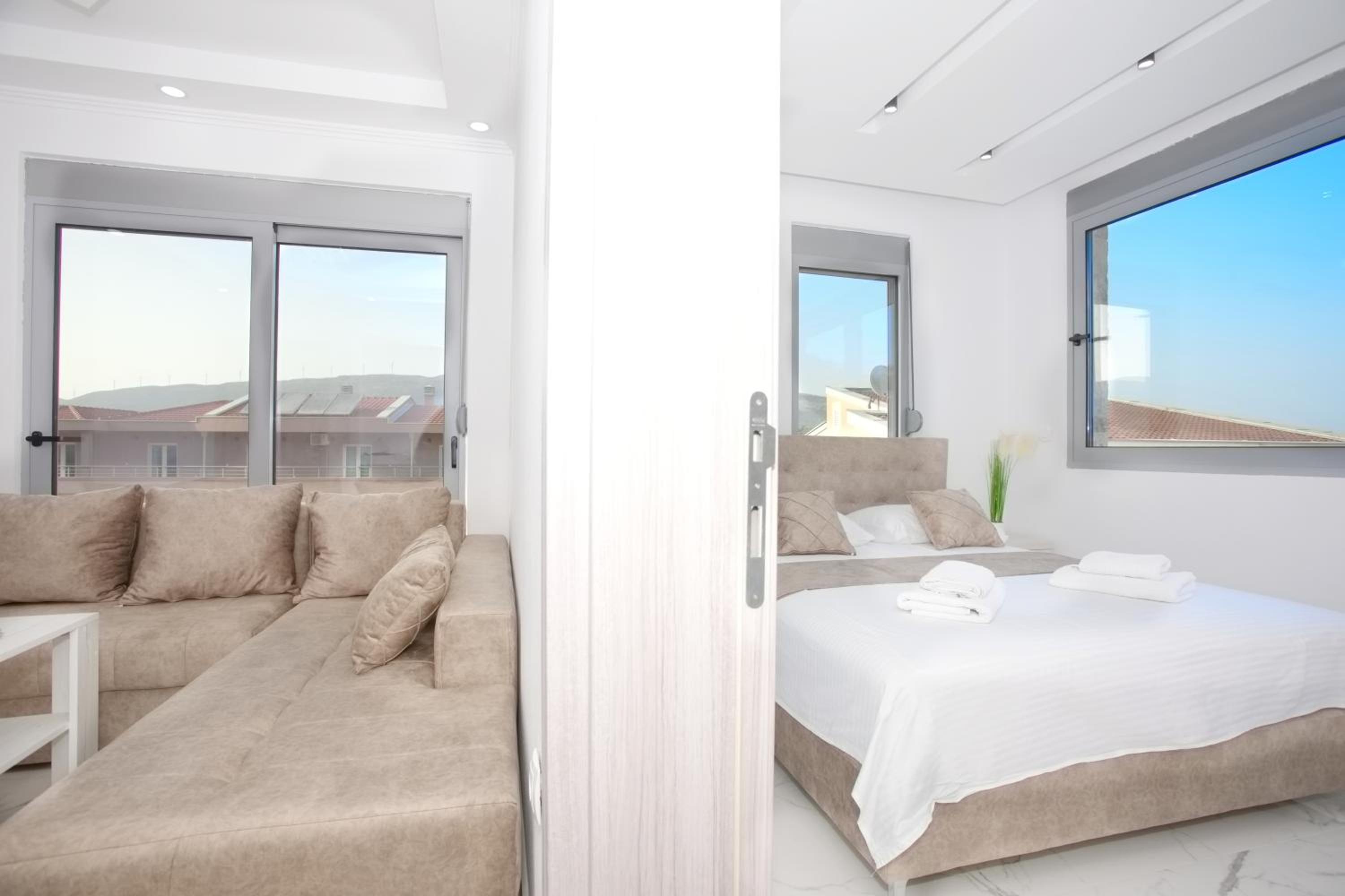 NESI Apartments photo 3